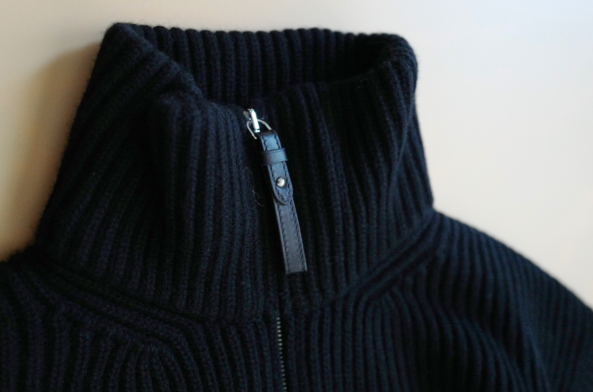 NEW Hermès Blouson Cardigan Jacket Black Wool with H Pockets Size 38