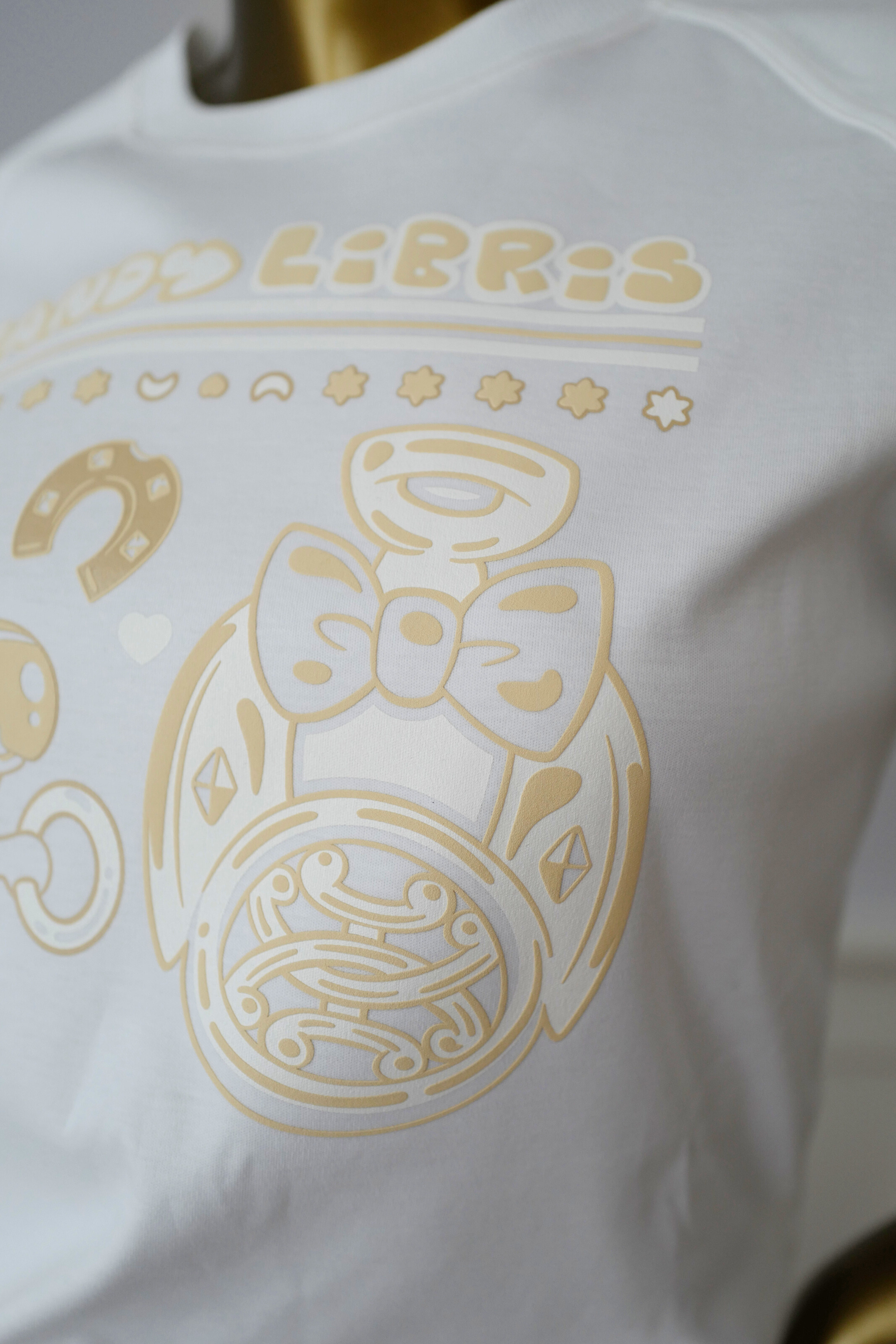 NEW Hermès Candy Libris Print T-Shirt White Cotton Size 38