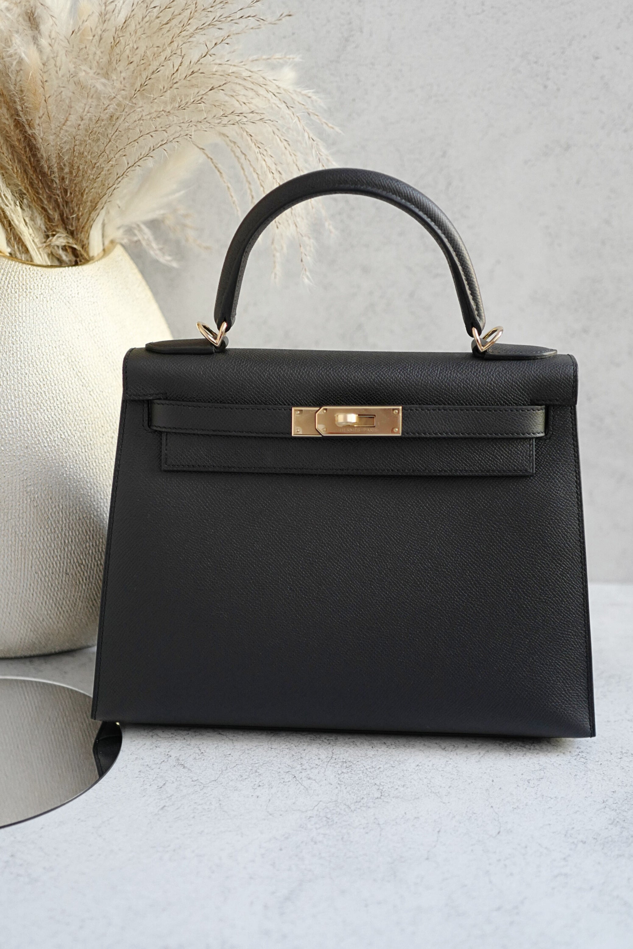 Hermes Kelly Sellier 28 Black Epsom Leather Permabrass Hardware B Stamp 2023