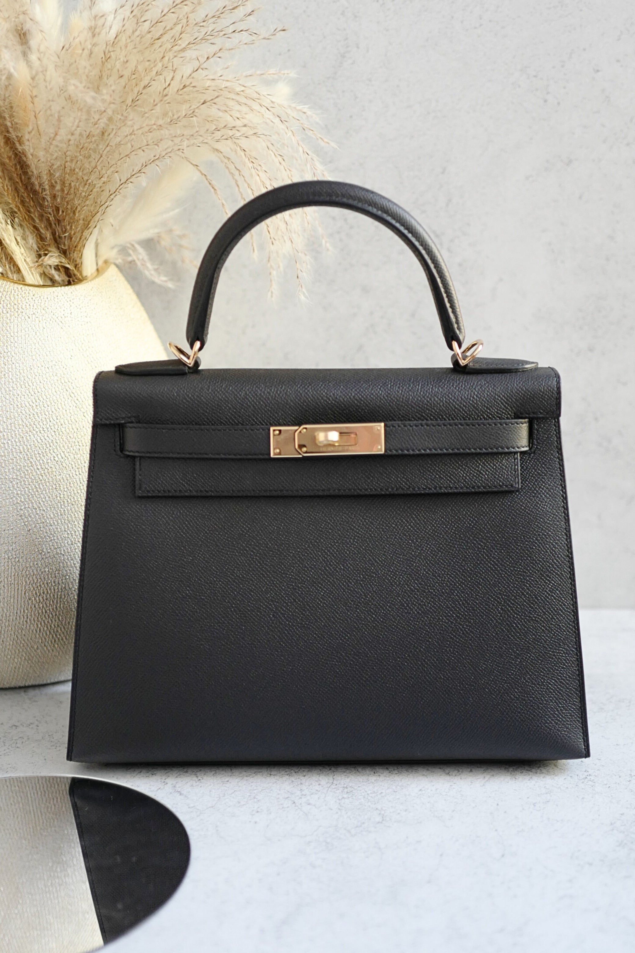 Hermes Kelly Sellier 28 Black Epsom Leather Permabrass Hardware B Stamp 2023