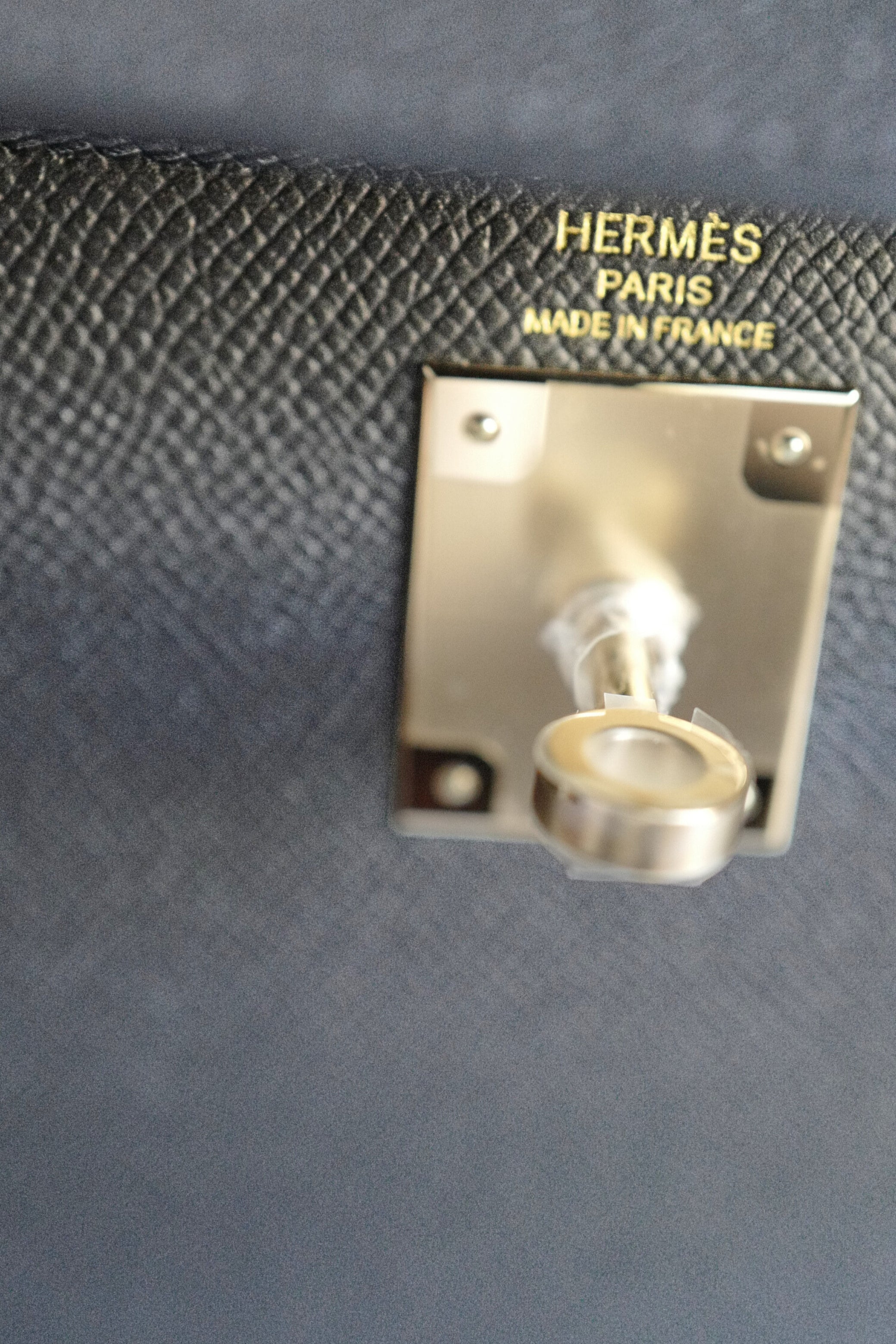 Hermes Kelly Sellier 28 Black Epsom Leather Permabrass Hardware B Stamp 2023