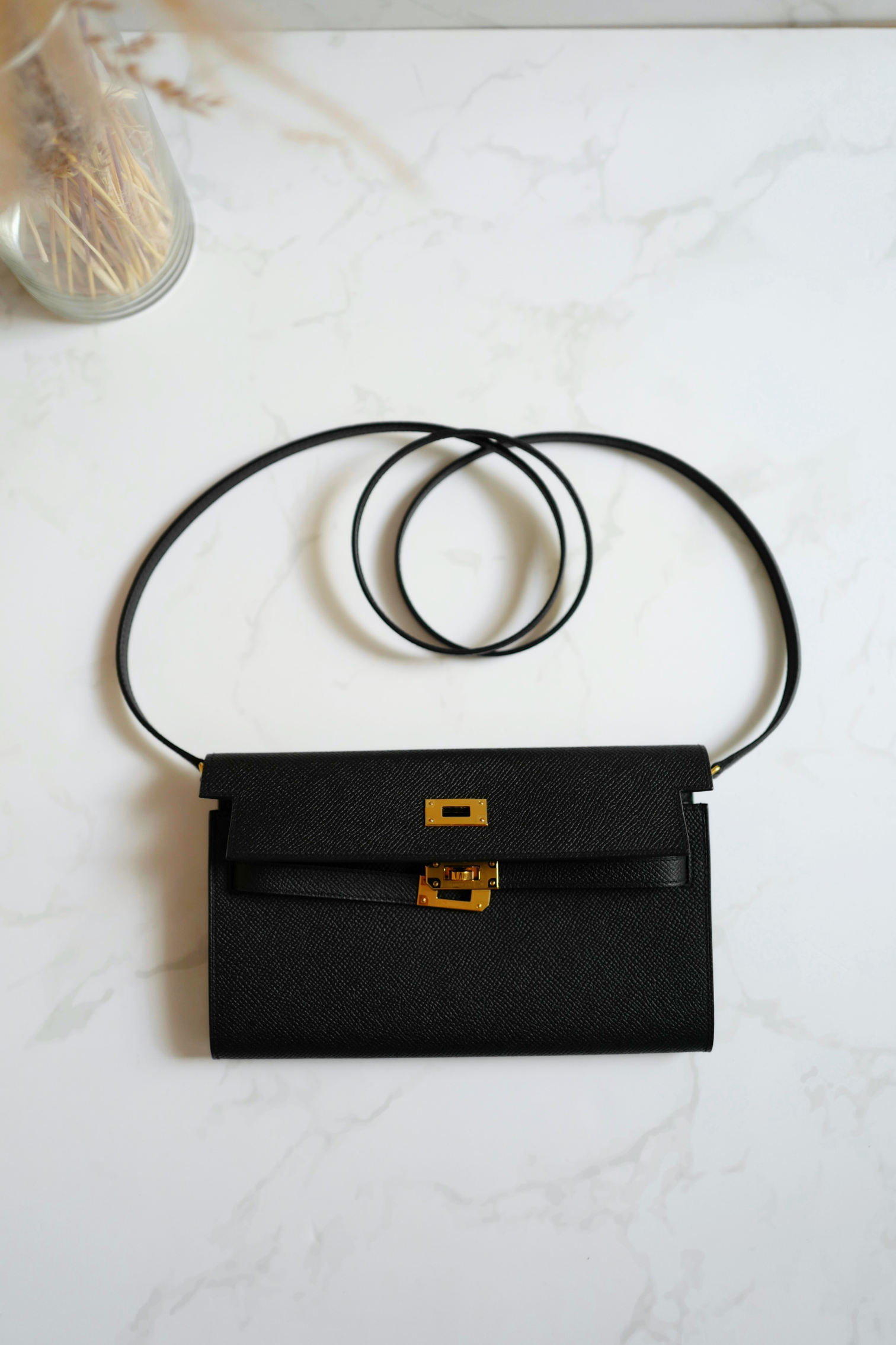 Hermes Sac Kelly To Go with crossbody strap in Black Epsom Gold HW