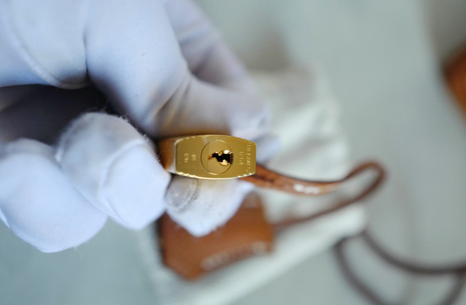 BNIB Hermès Birkin 25 Bag Gold Togo Leather with Gold Hardware Stamp K