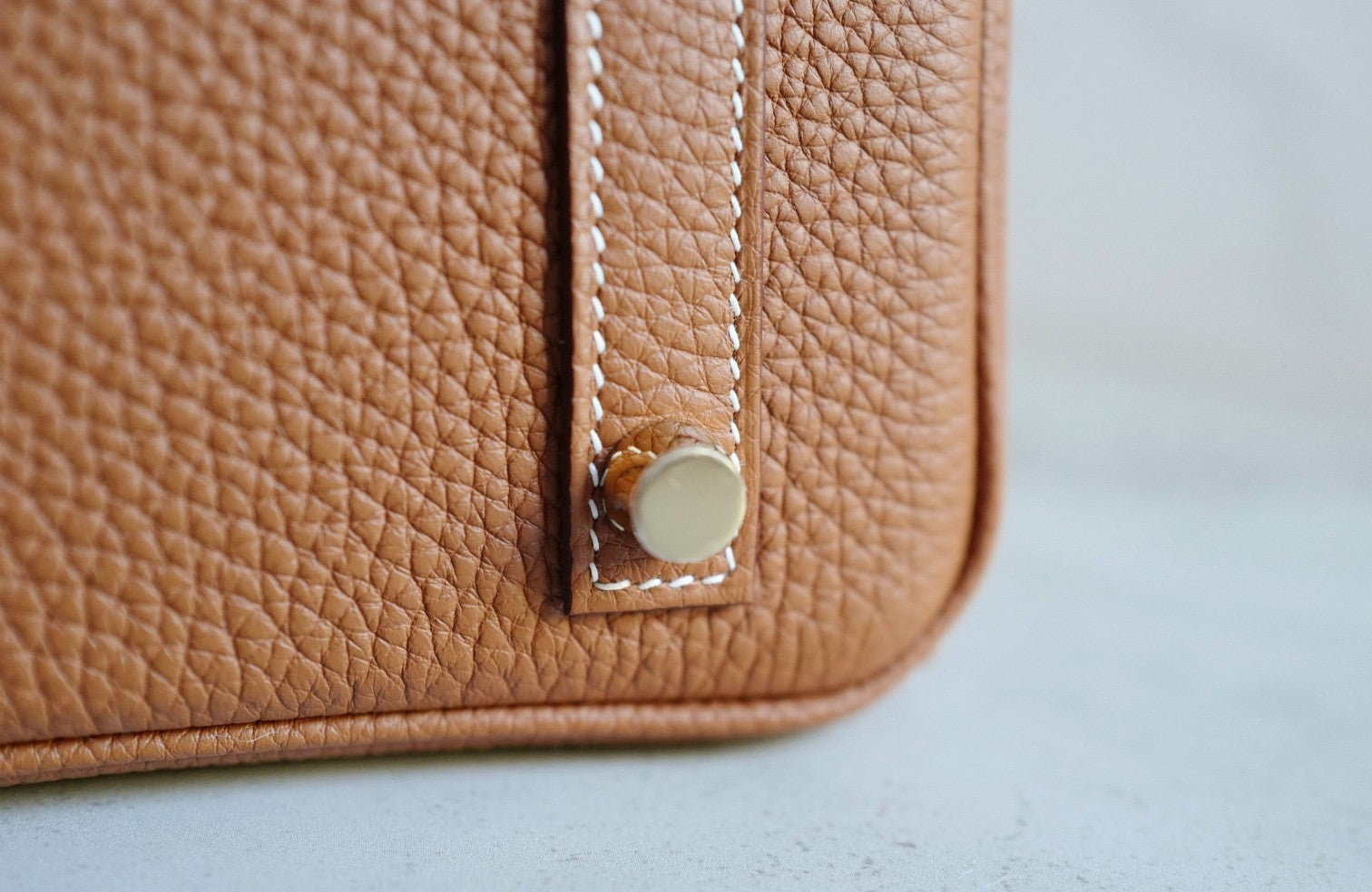 BNIB Hermès Birkin 25 Bag Gold Togo Leather with Gold Hardware Stamp K