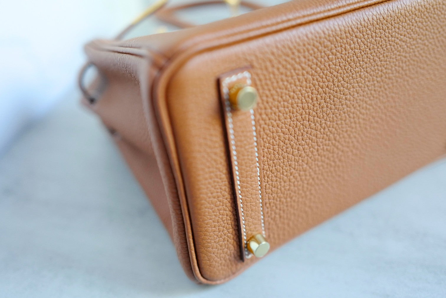 BNIB Hermès Birkin 25 Bag Gold Togo Leather with Gold Hardware Stamp K