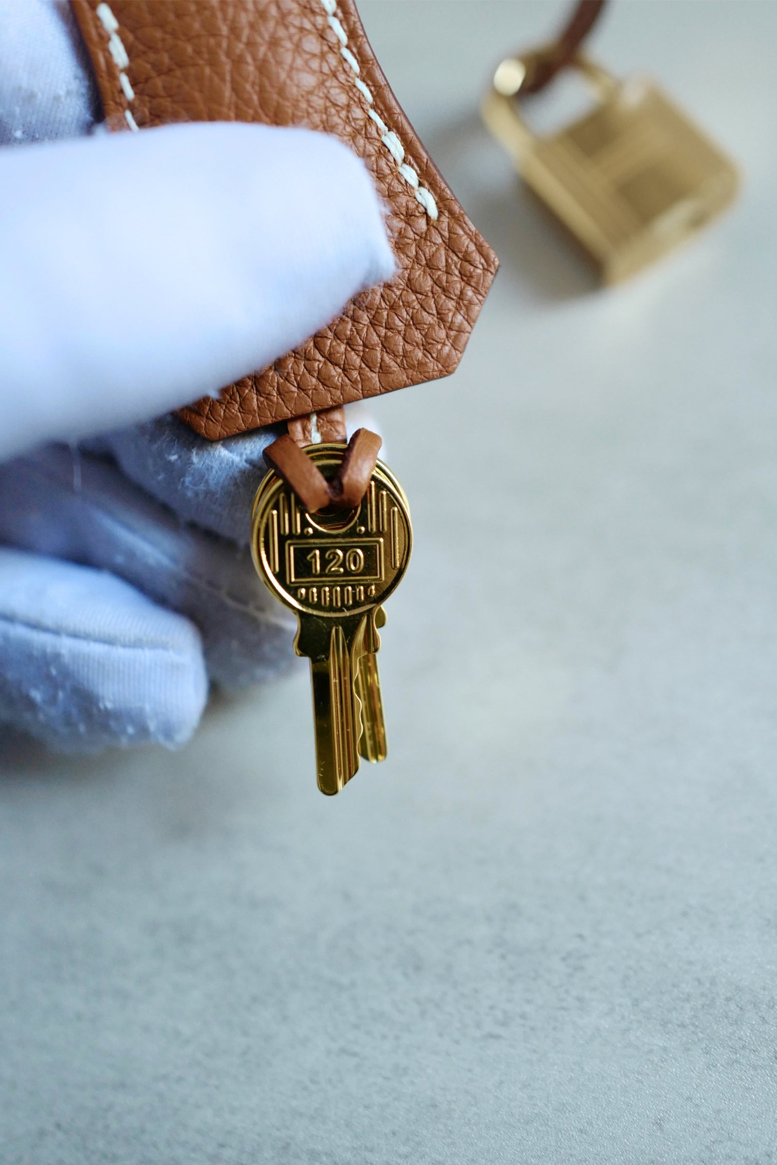 BNIB Hermès Birkin 25 Bag Gold Togo Leather with Gold Hardware Stamp K