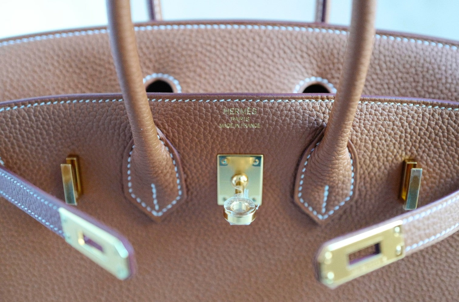 BNIB Hermès Birkin 25 Bag Gold Togo Leather with Gold Hardware Stamp K