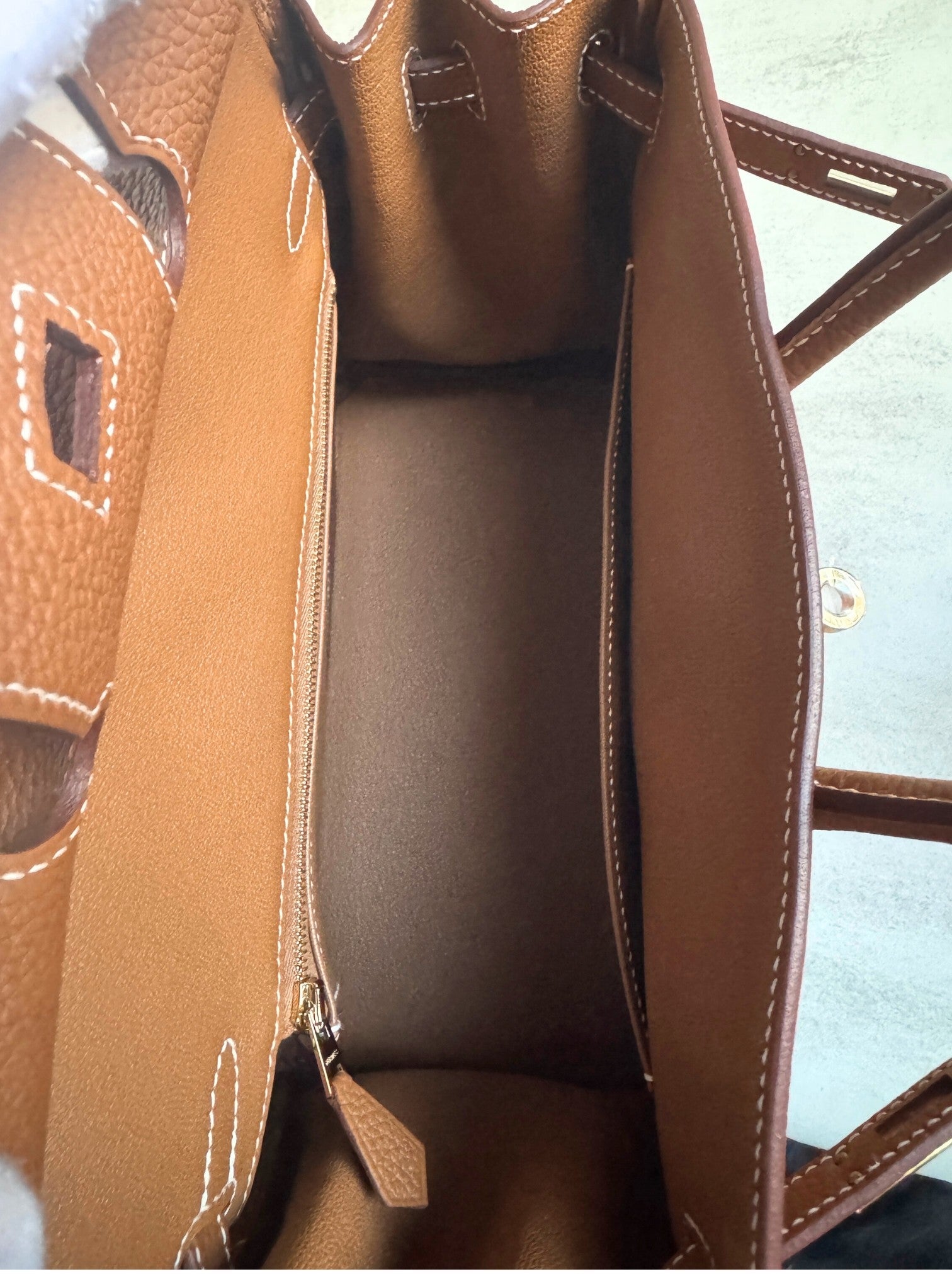 BNIB Hermès Birkin 25 Bag Gold Togo Leather with Gold Hardware Stamp K