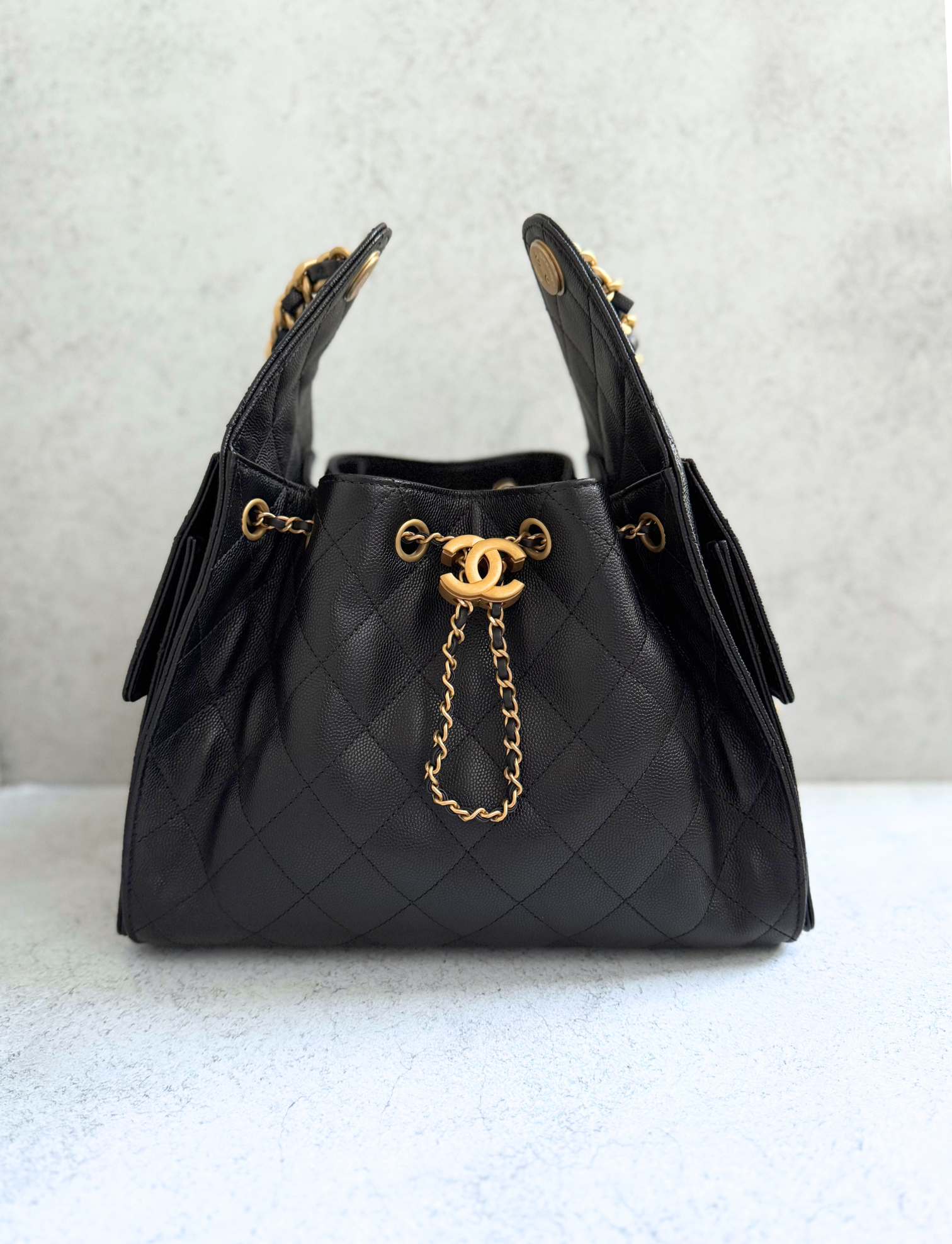 NEW Chanel 25S Small Hobo Bag Black Grained Calfskin with Gold Hardware