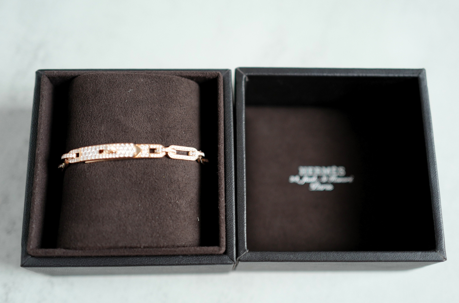 BNIB Hermès Kelly Chaine Bracelet Full Diamond 18K Rose Gold Small SH
