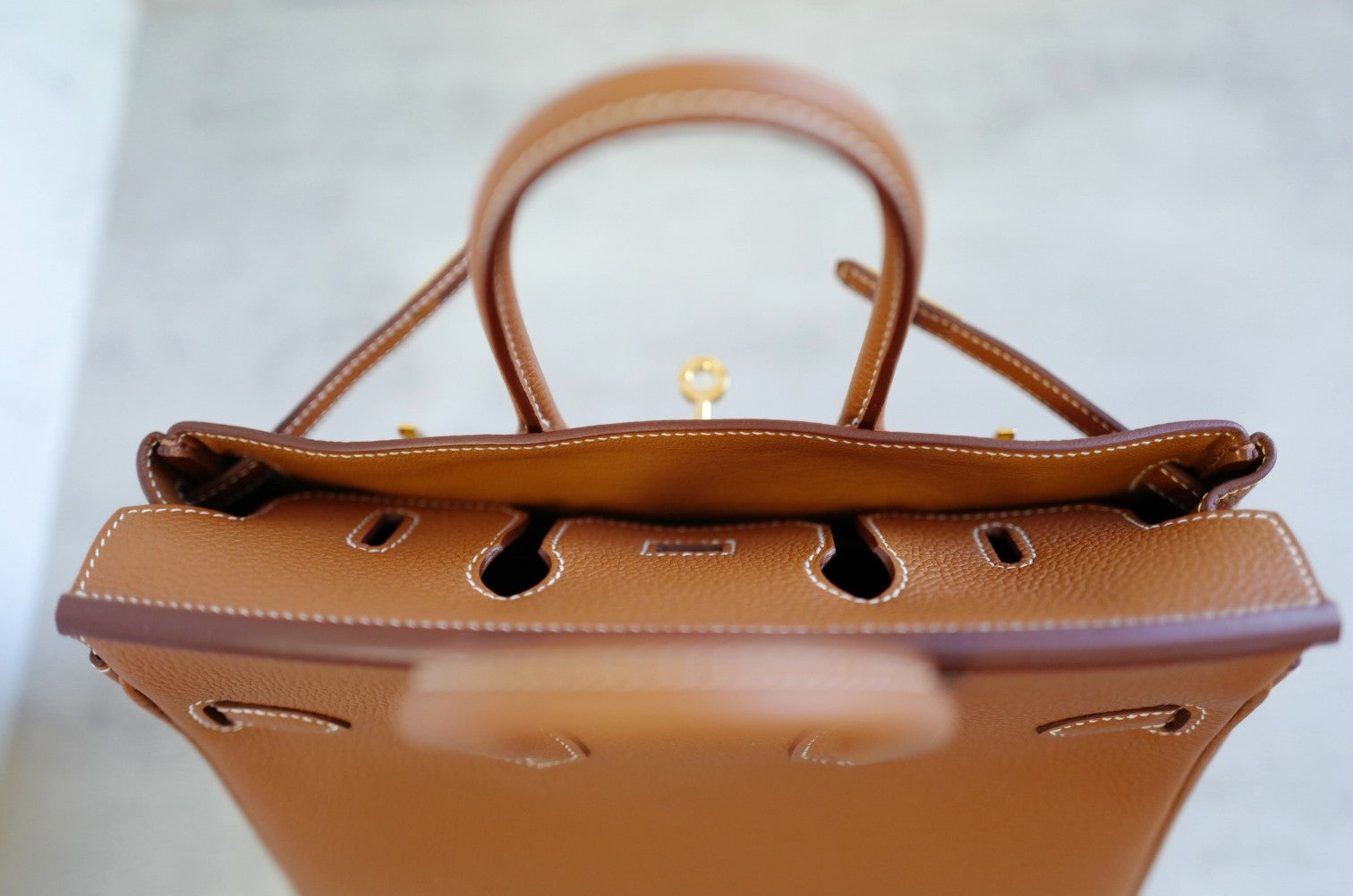 BNIB Hermès Birkin 25 Bag Gold Togo Leather with Gold Hardware Stamp K