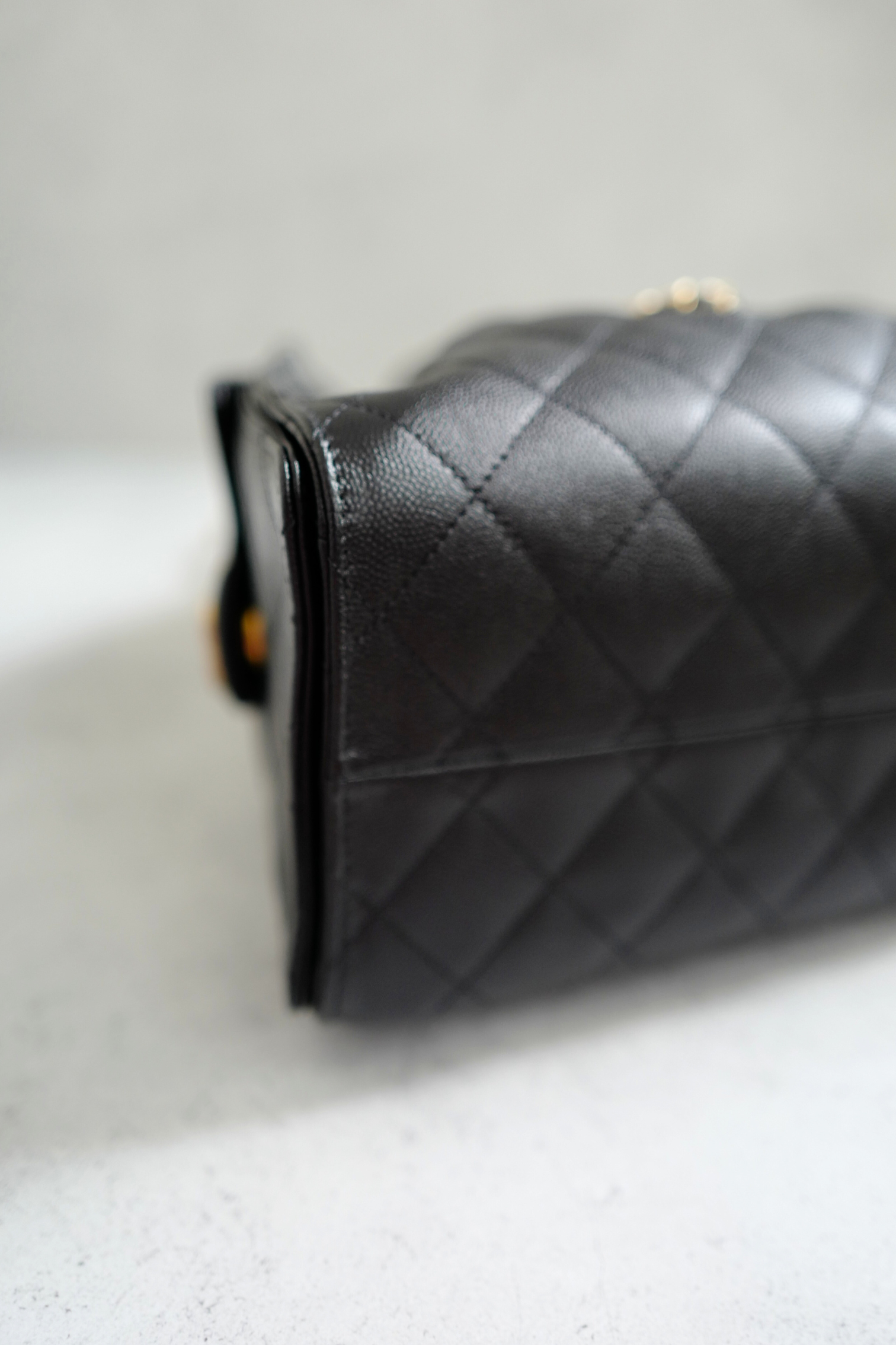 NEW Chanel 25S Small Hobo Bag Black Grained Calfskin with Gold Hardware