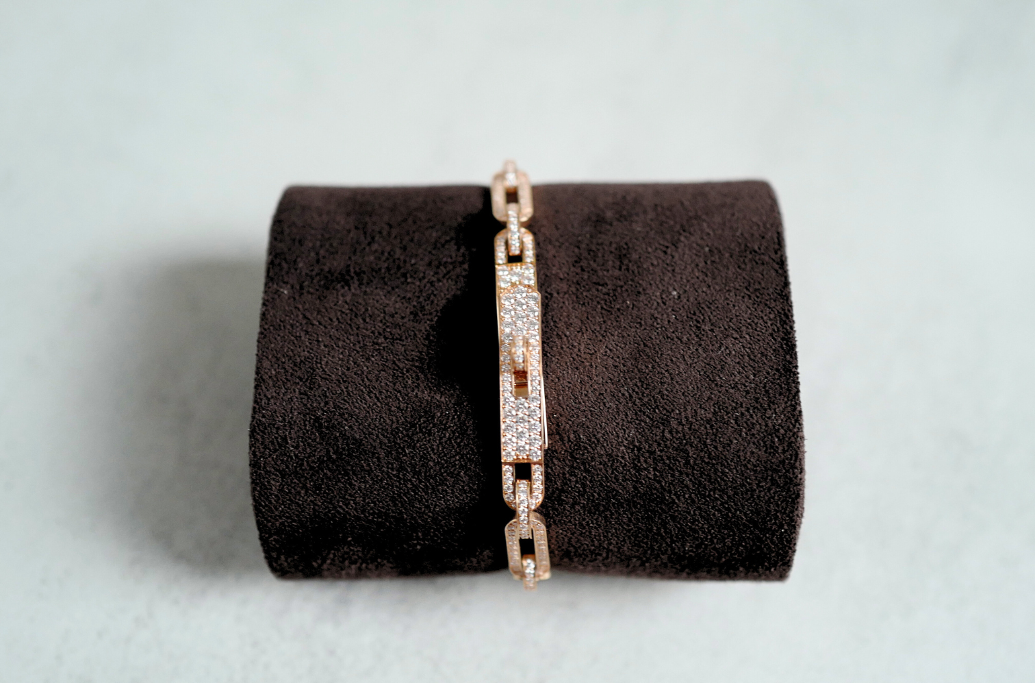 BNIB Hermès Kelly Chaine Bracelet Full Diamond 18K Rose Gold Small SH