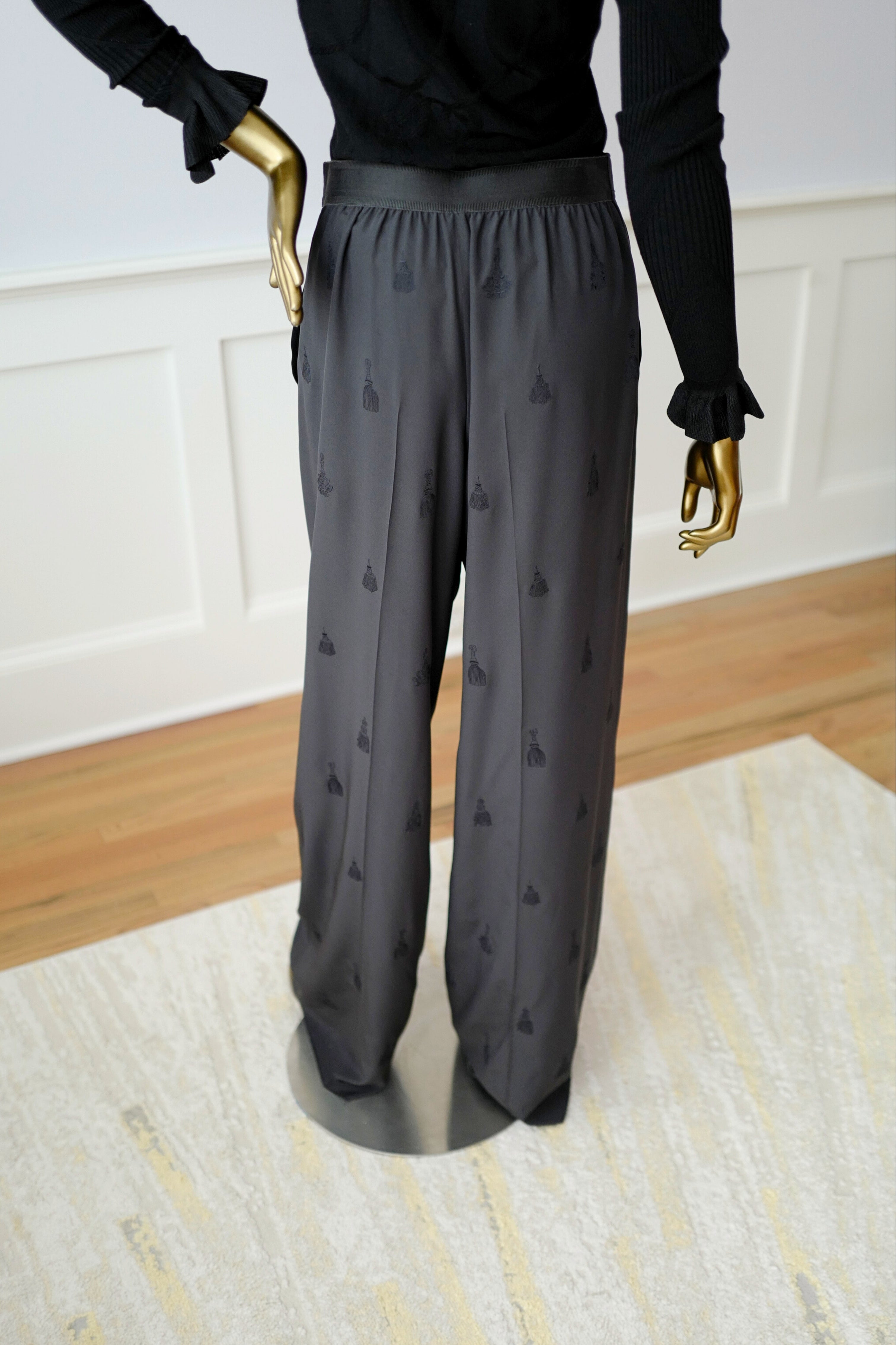 NEW Hermès Women’s Pajama Pants Embroidered Silk Canvas Gris Charbon Size 36