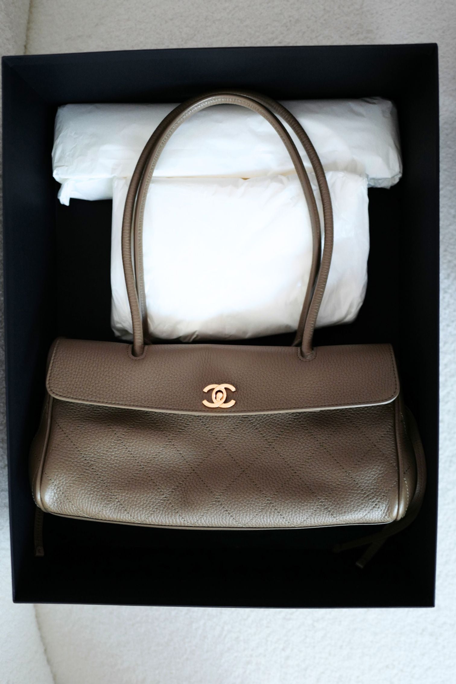 Chanel 26S Small Shopping Bag Matthieu Blazy Baguette Dark Khaki Calfskin GHW