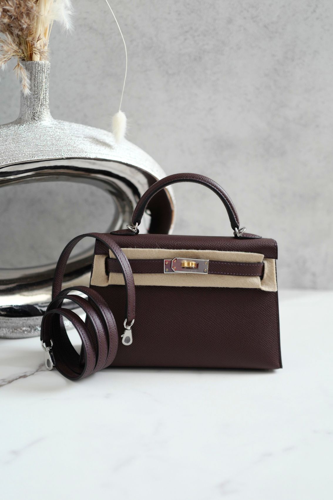 NEW Hermès Kelly 20 Rouge Sellier Epsom Leather Electrum Hardware K Stamp