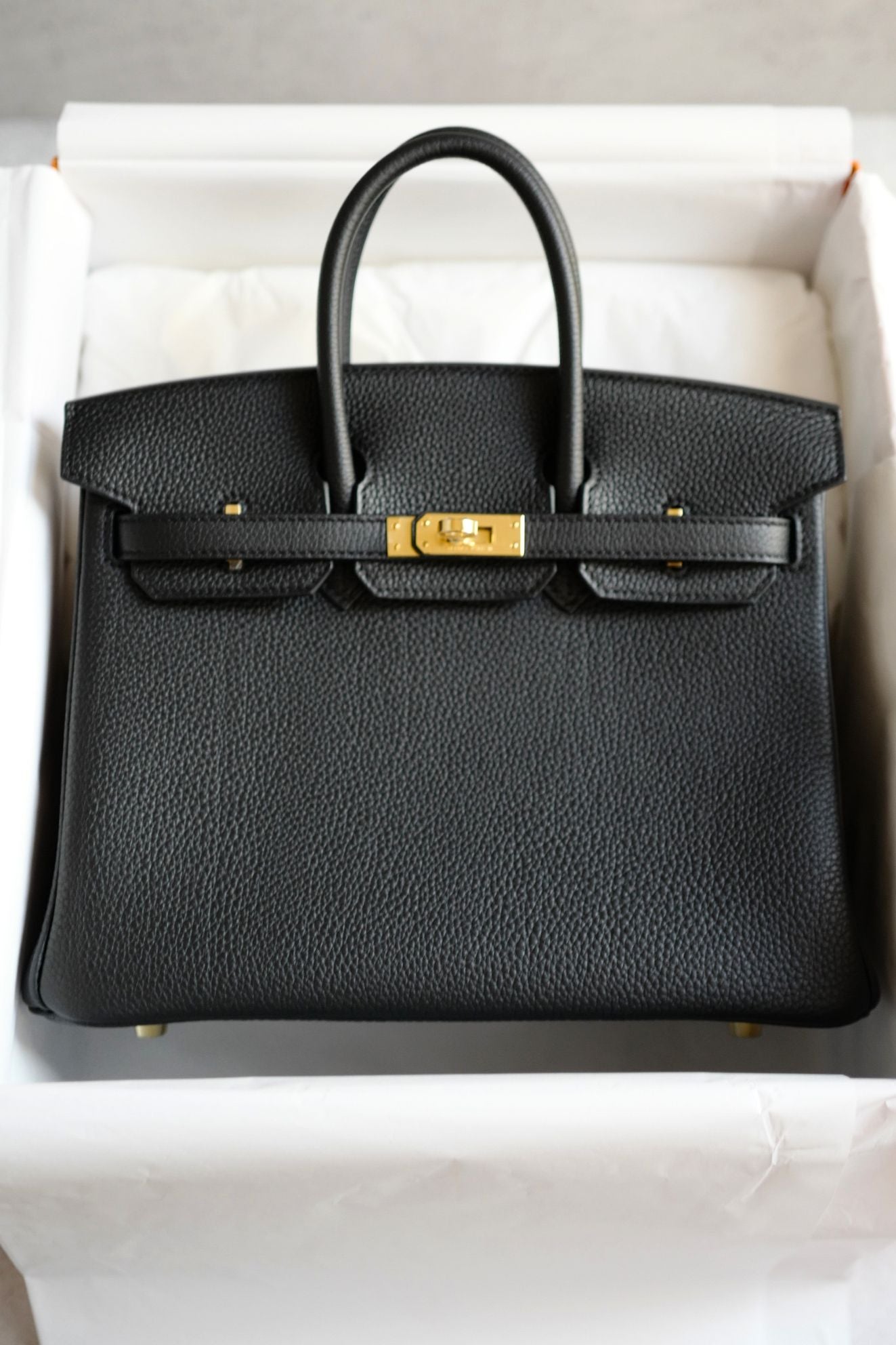 Hermès Birkin 25 Black Togo Leather Gold Hardware K Stamp 2025