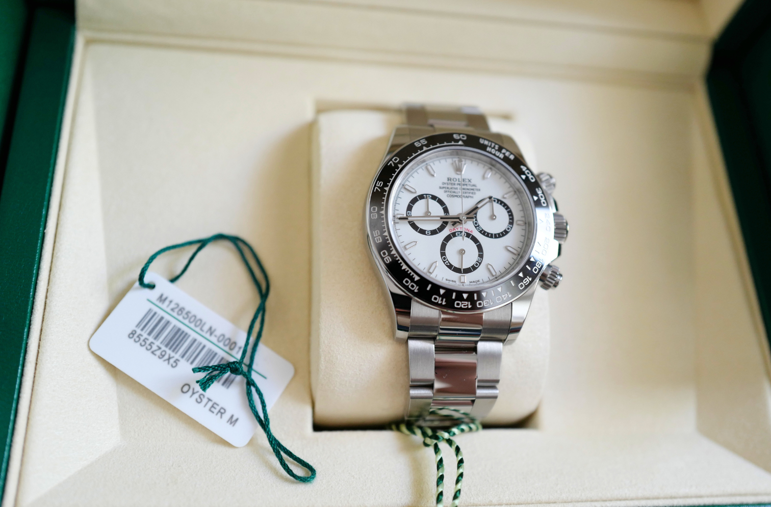 BNIB Rolex Daytona 126500LN White Dial Oystersteel 40mm