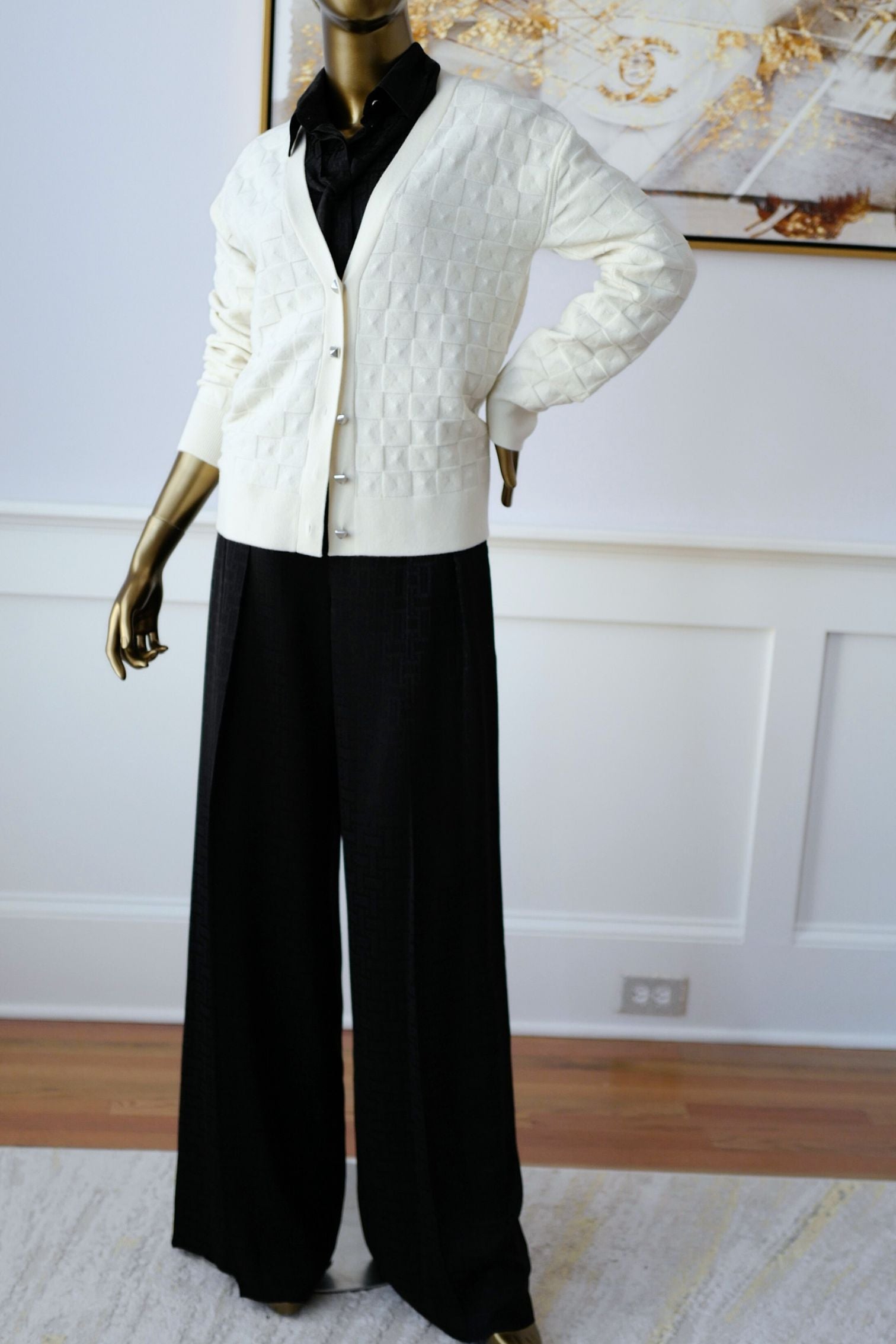 Hermès Maille Médor Softerwear Blanc Naturel Knit Cardigan Button Front Size 38