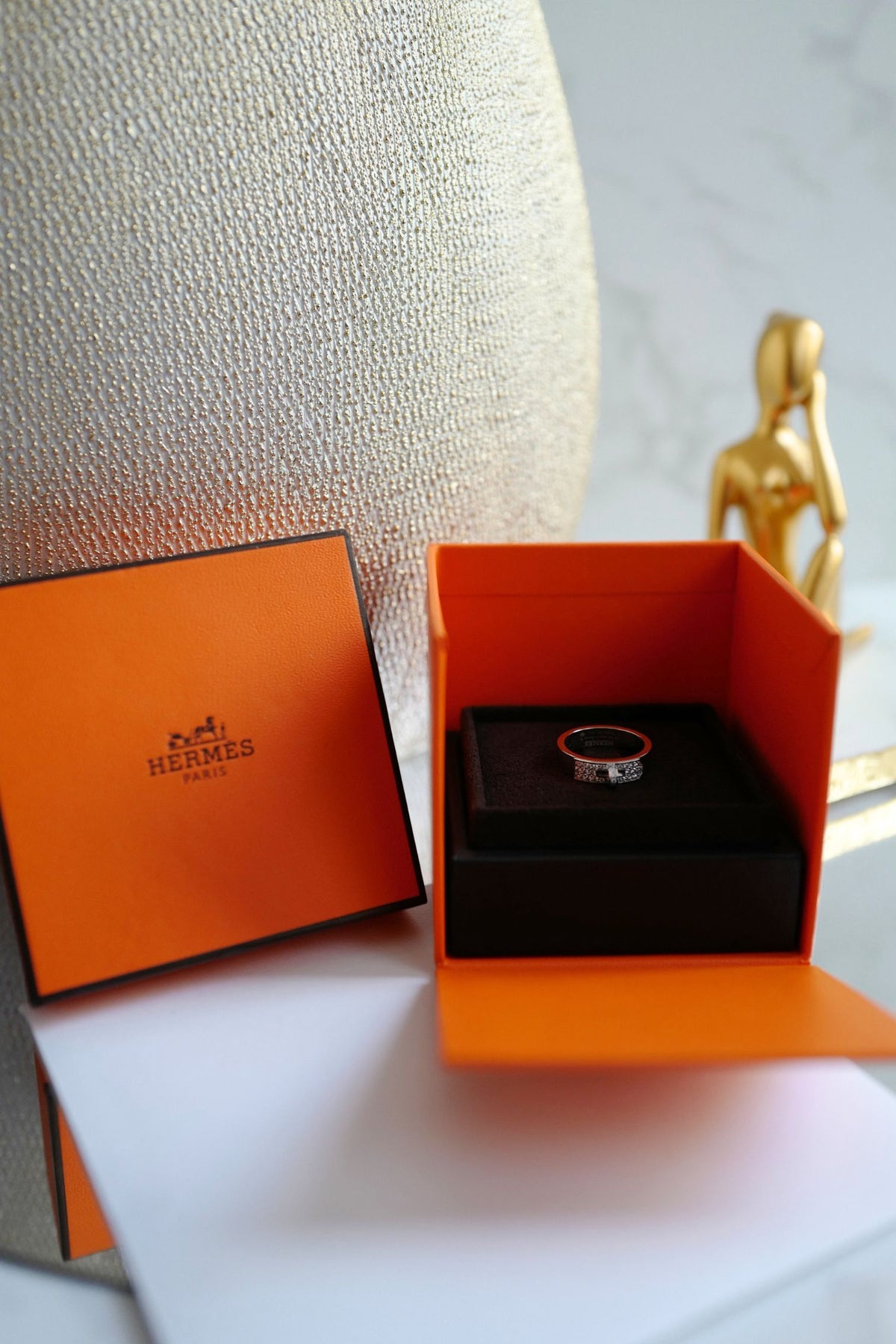 BNIB Hermes Kelly Ring in White Gold with Diamonds Size 50 $7500 Retail