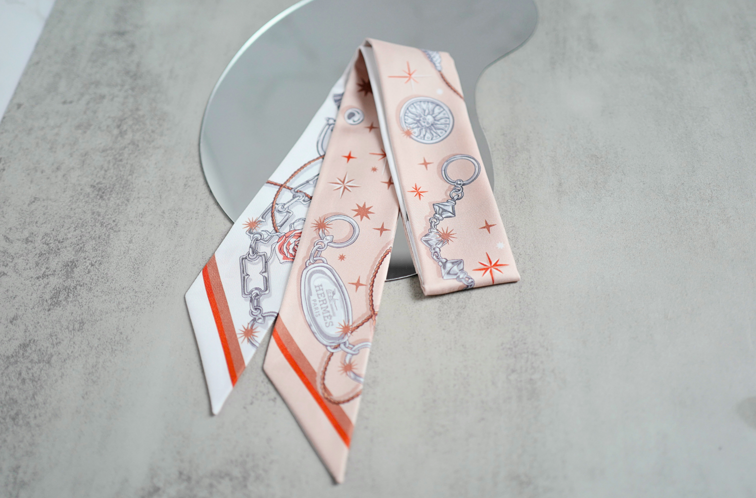 Hermès C’est La Fête Twilly Beige Rose / Caramel / Blanc