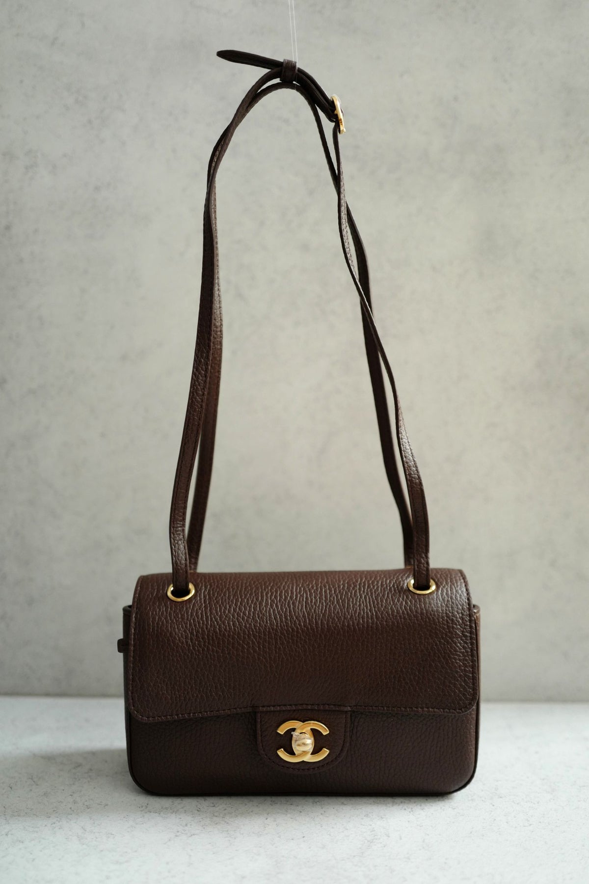 Chanel 26B Pre Fall Winter Mini Flap Bag Chocolate Brown Grained Calfskin GHW
