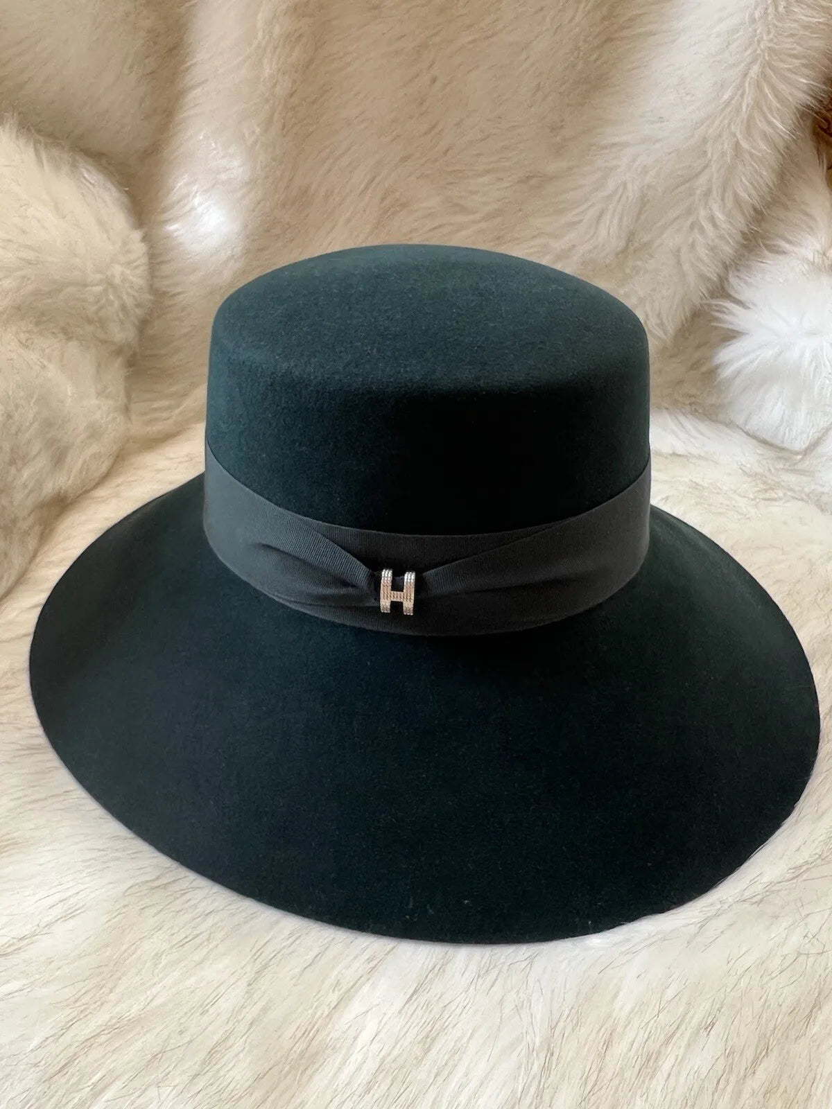 Brand New Hermes Farrah Pop H Women Hat Vert Sapin Size 56