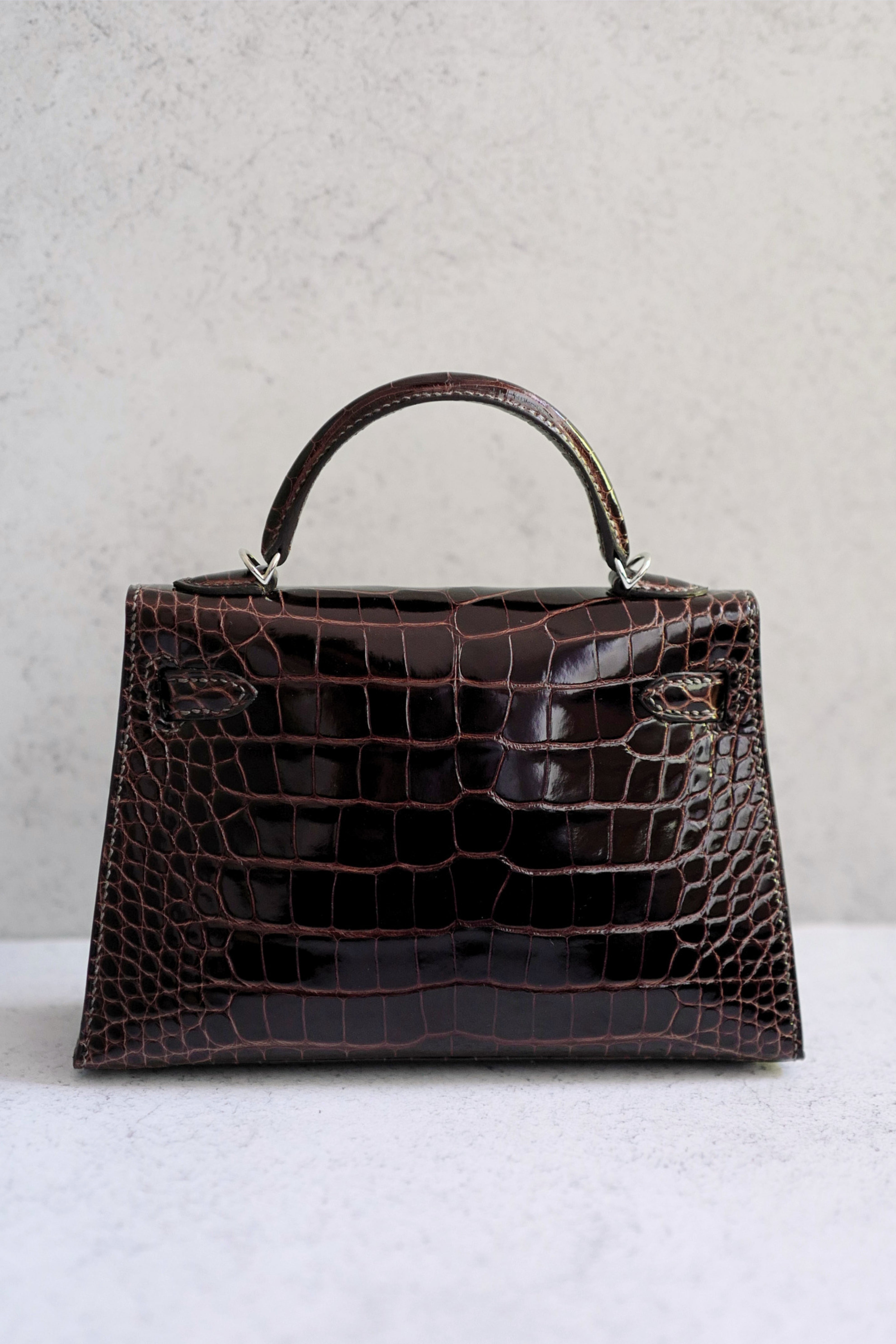 希少 HERMES エルメス 鹿革 オールレザー ハット ダークブラウン Hermès Mini Kelly Havane Sellier Alligator Mississippiensis Lisse PHW