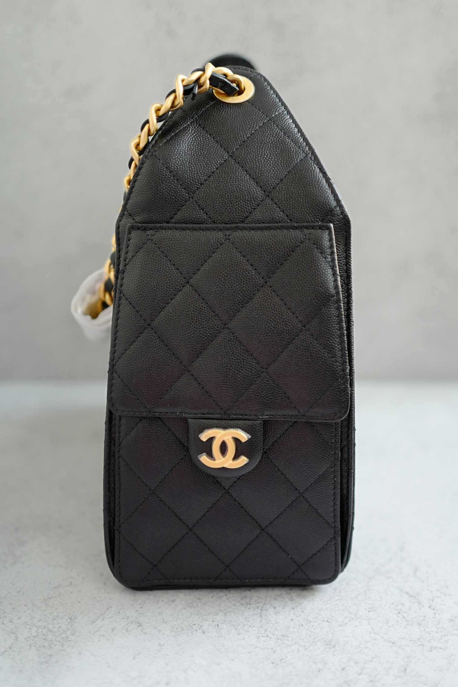 NEW Chanel 25S Small Hobo Bag Black Grained Calfskin with Gold Hardware
