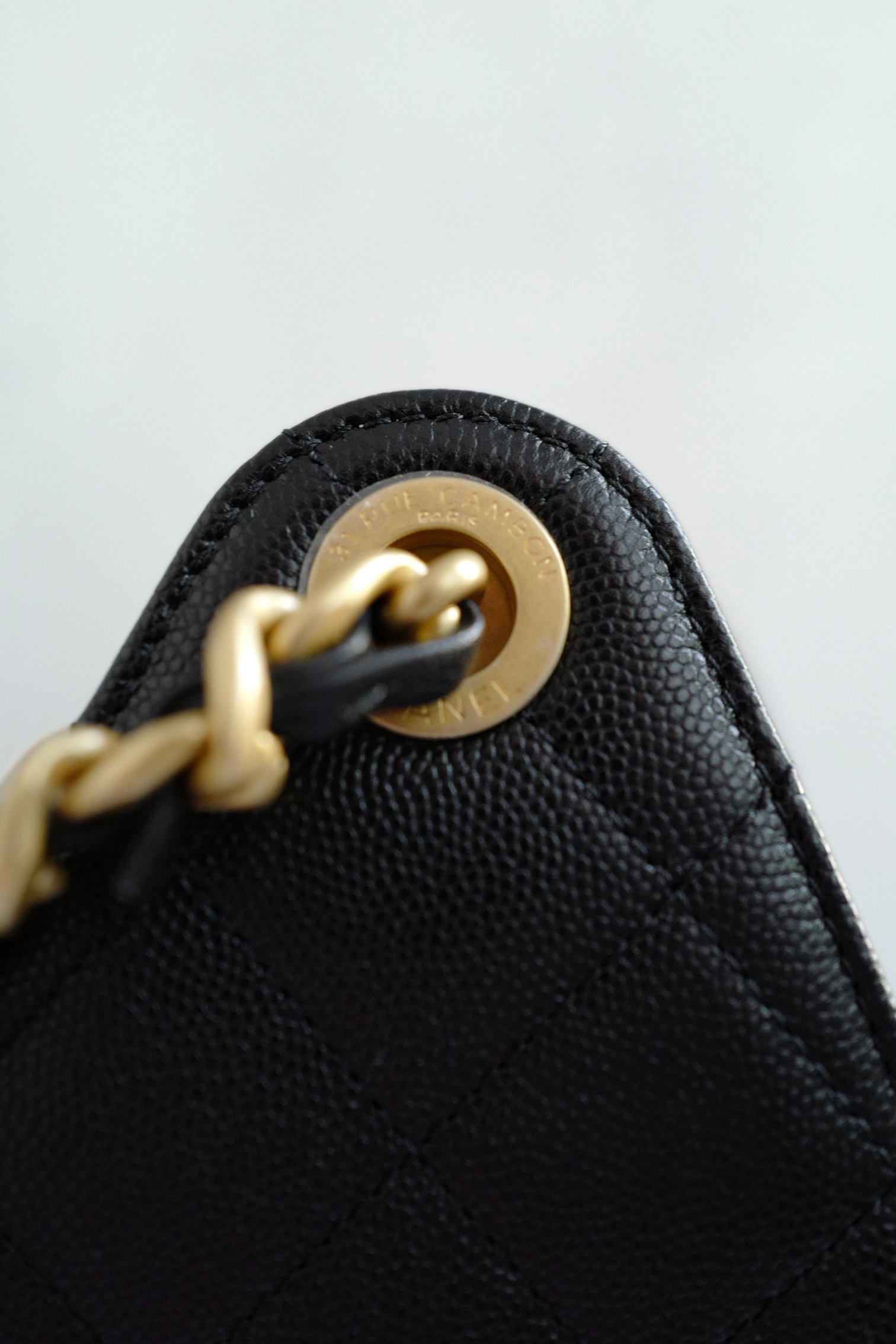 NEW Chanel 25S Small Hobo Bag Black Grained Calfskin with Gold Hardware