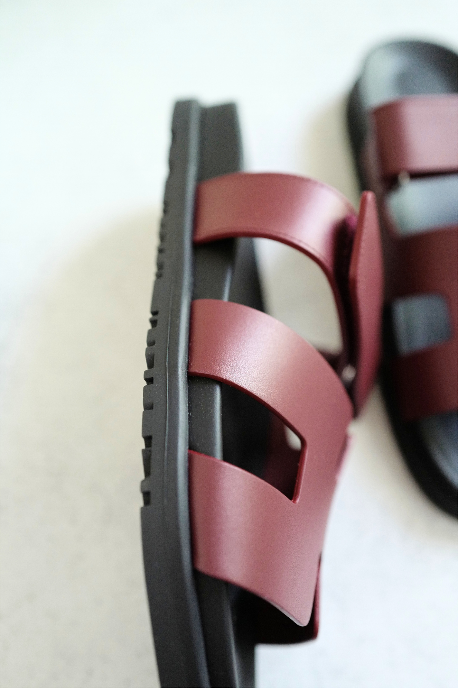 BNIB Hermès Chypre Sandals Rouge H Calfskin Leather Size 38.5