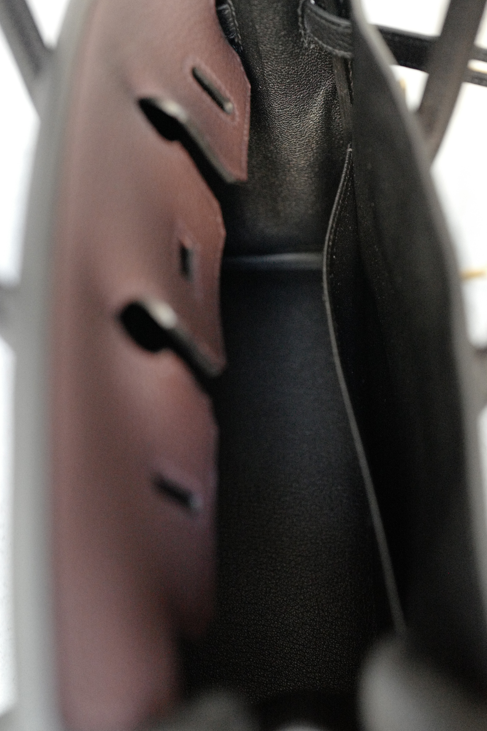 Hermès Birkin 25 HSS Rouge Sellier/Noir Black Togo Leather Gold HW Stamp K