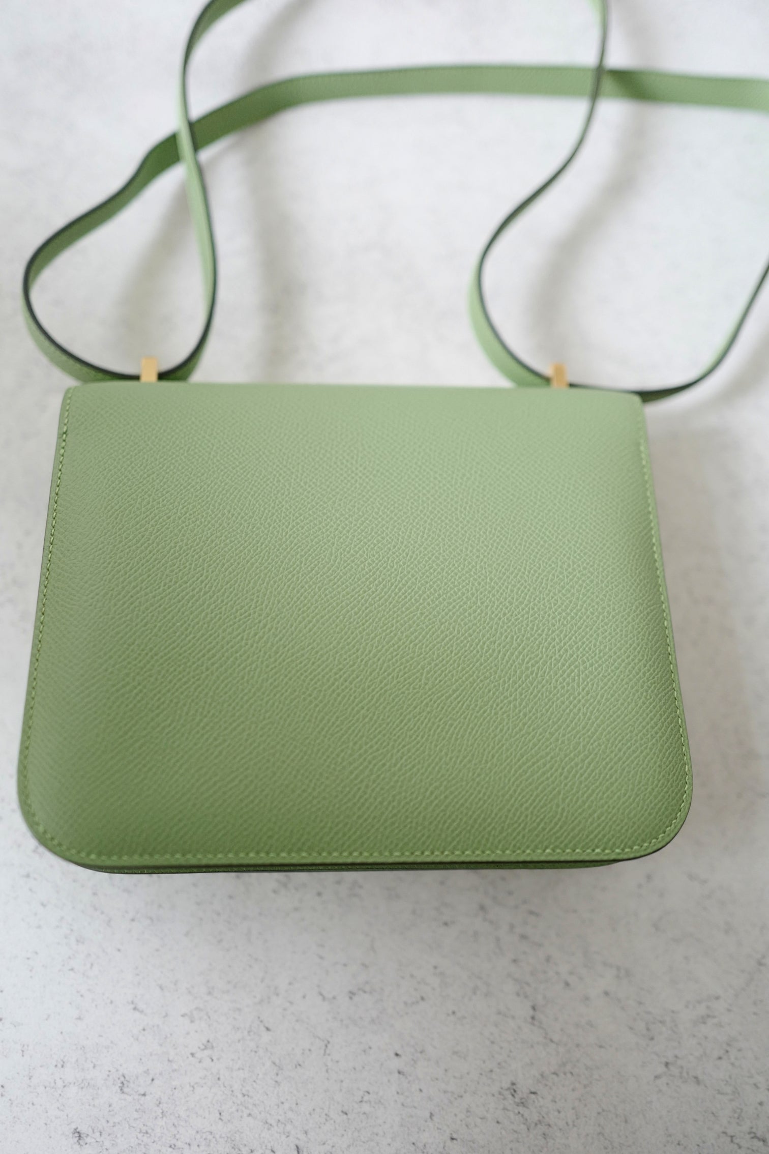 BNIB Hermès Constance 18 Vert Criquet Epsom Leather Bag Exotic Buckle GHW Stamp B 2023