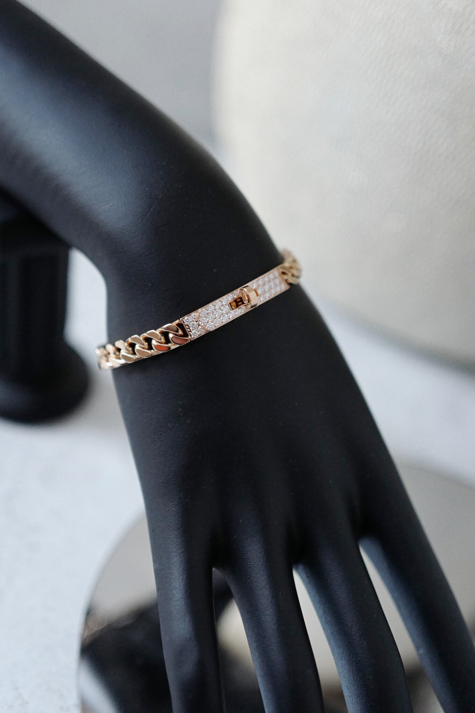 Hermès Kelly Gourmette Bracelet SH Very Small Model Rose Gold with Diamonds SH