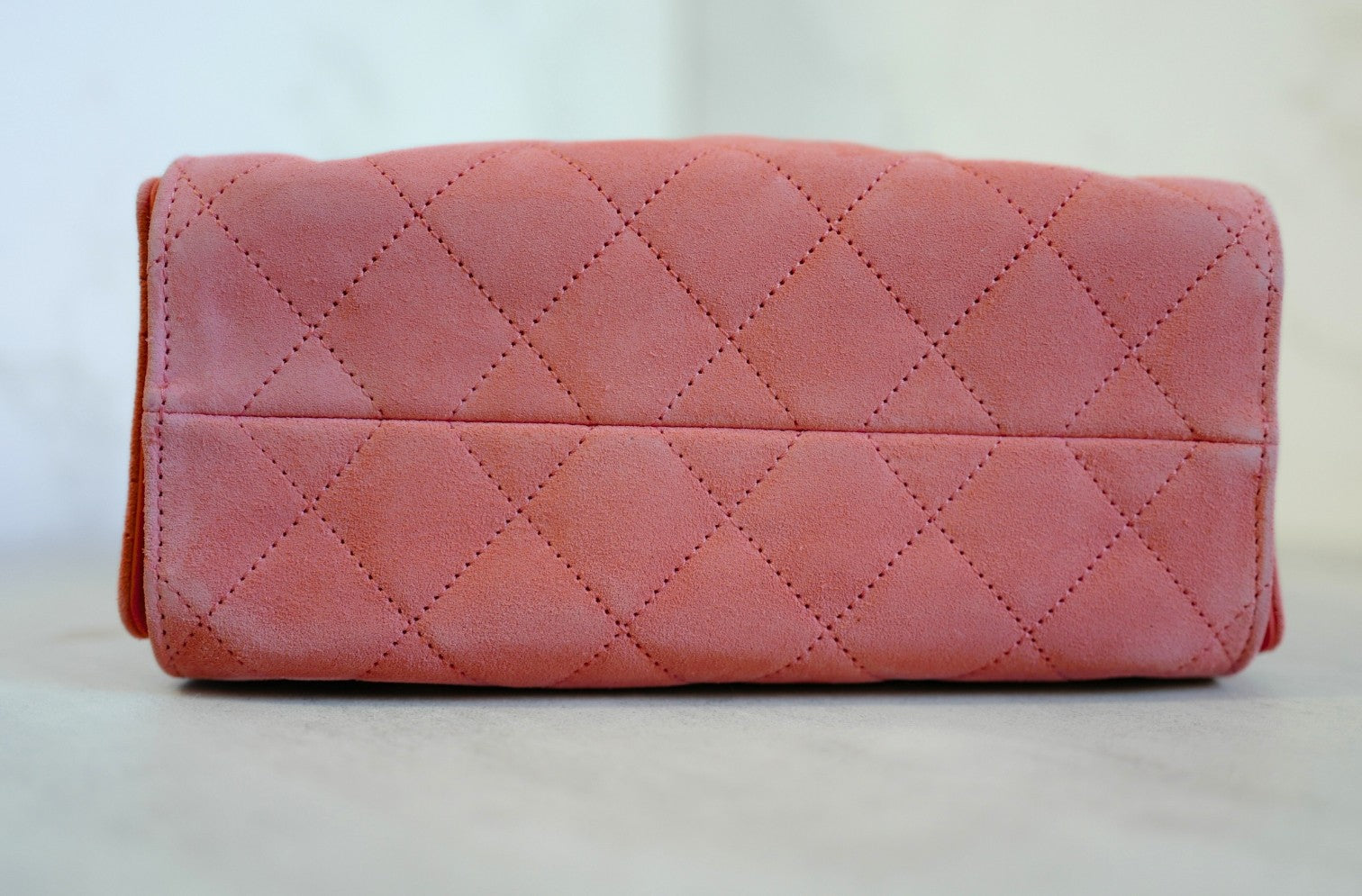 NEW Chanel 26C Mini Hobo Shoulder Bag in Pink Suede with Gold Hardware