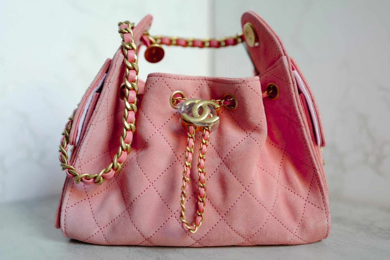 NEW Chanel 26C Mini Hobo Shoulder Bag in Pink Suede with Gold Hardware