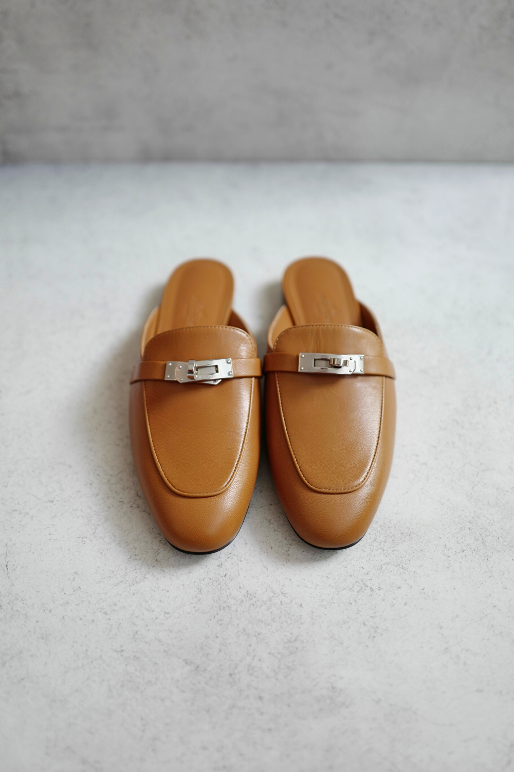 BNIB Hermes Mule Femme OZ Chevre Natural size 38