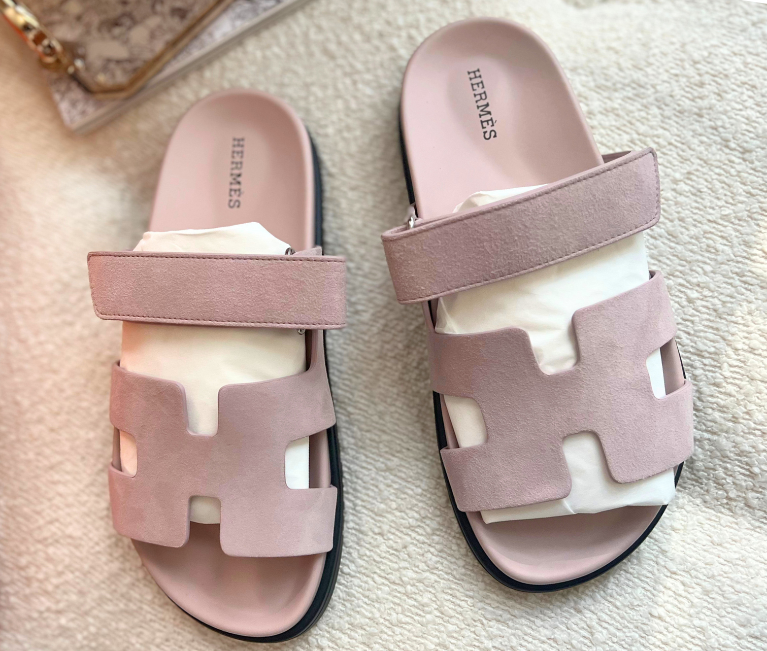 BNIB Hermes Womens Chypre sandal Rose Porcelaine 37.5