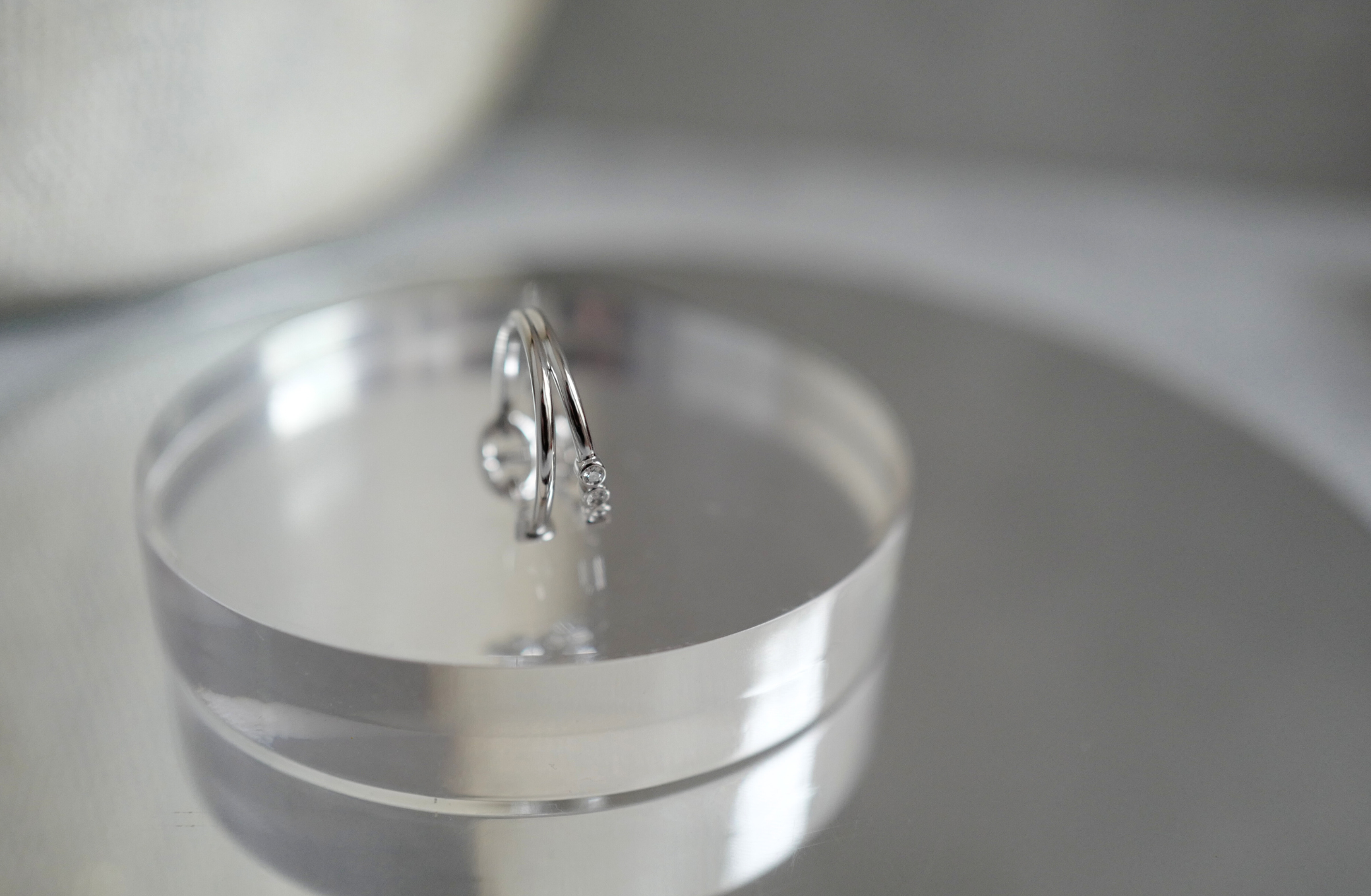 Hermès Chaine d’Ancre Chaos Fancy Ring in White Gold with Diamonds Sans Coloris Size 53