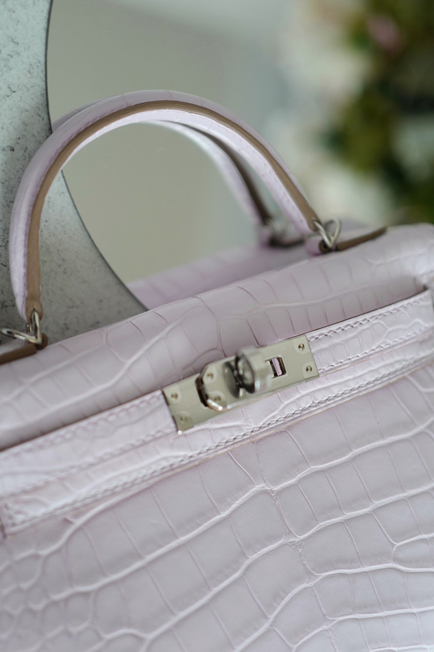 BNIB Hermès Mini Kelly 20 Mauve Pale Matte Alligator Palladium Hardware K Stamp 2025