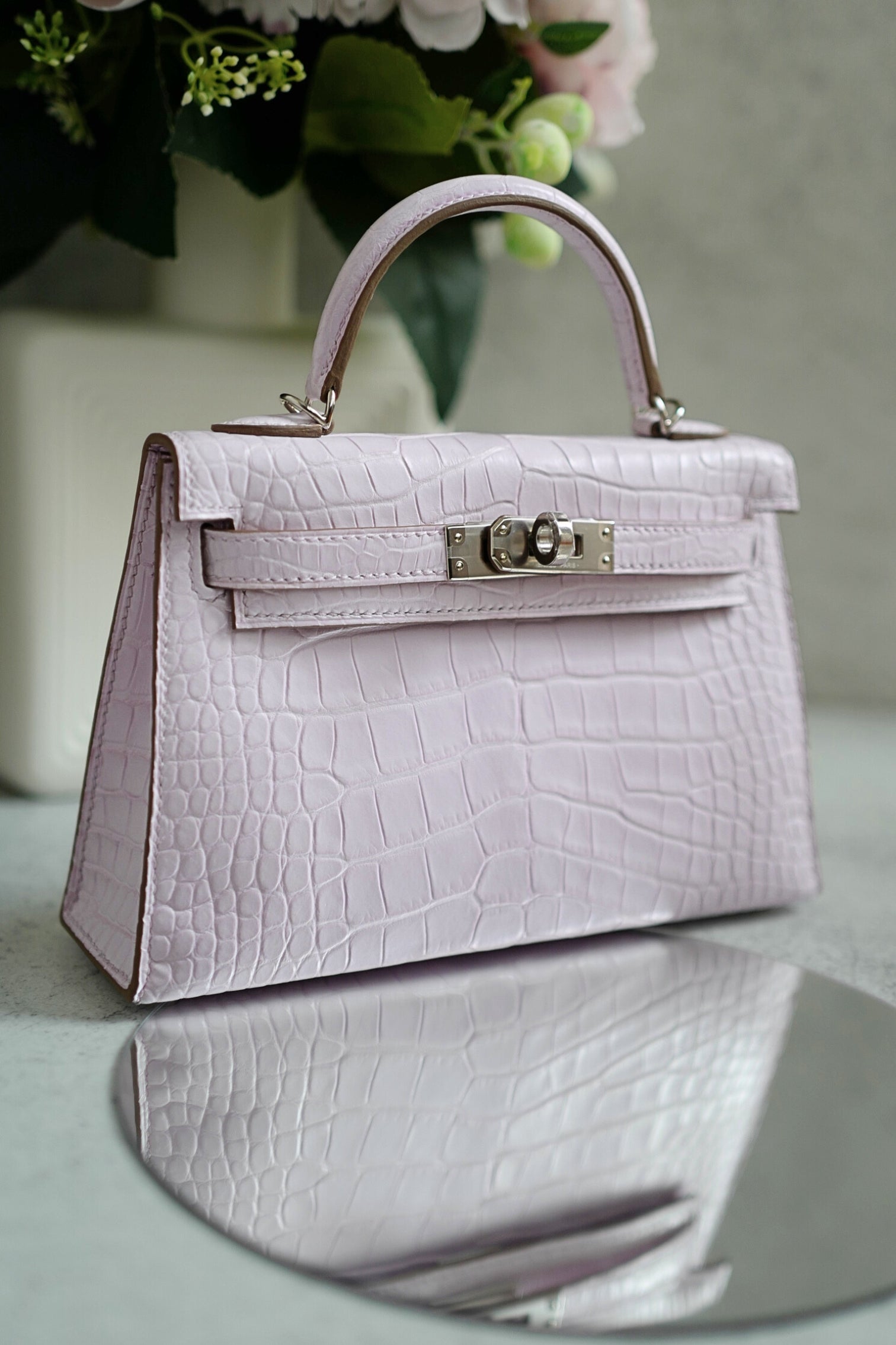BNIB Hermès Mini Kelly 20 Mauve Pale Matte Alligator Palladium Hardware K Stamp 2025