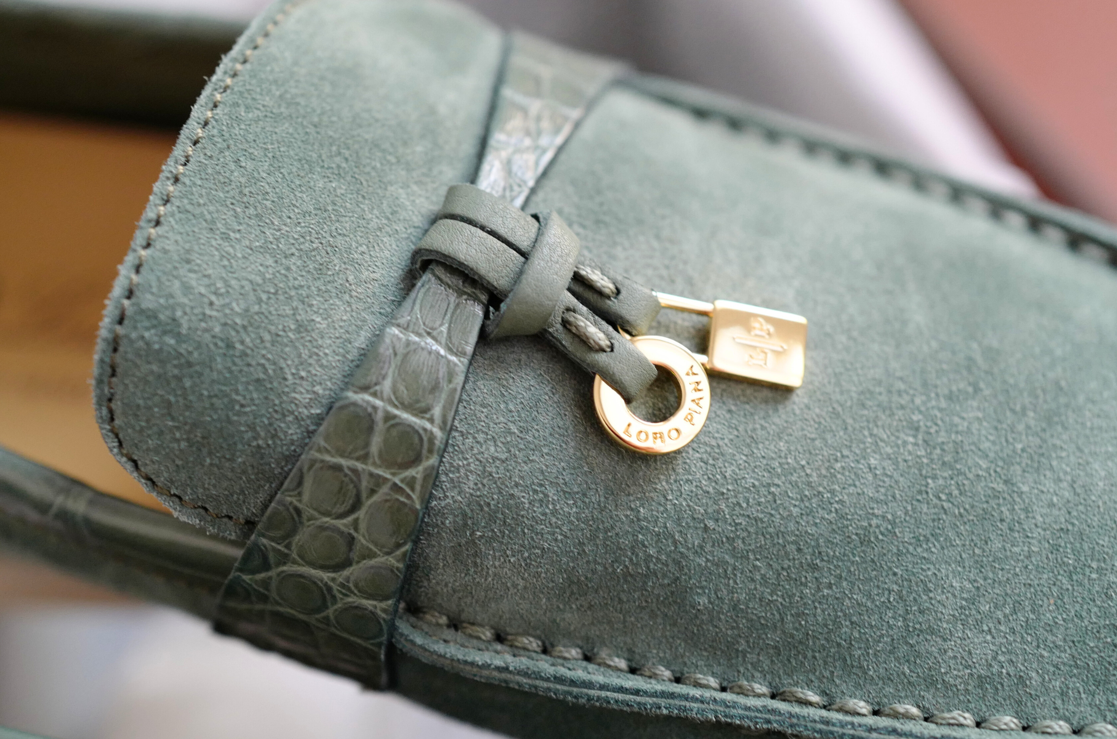 Loro Piana Summer Charms Walk Suede Loafers Green Lagoon Alligator Detail Size 36.5