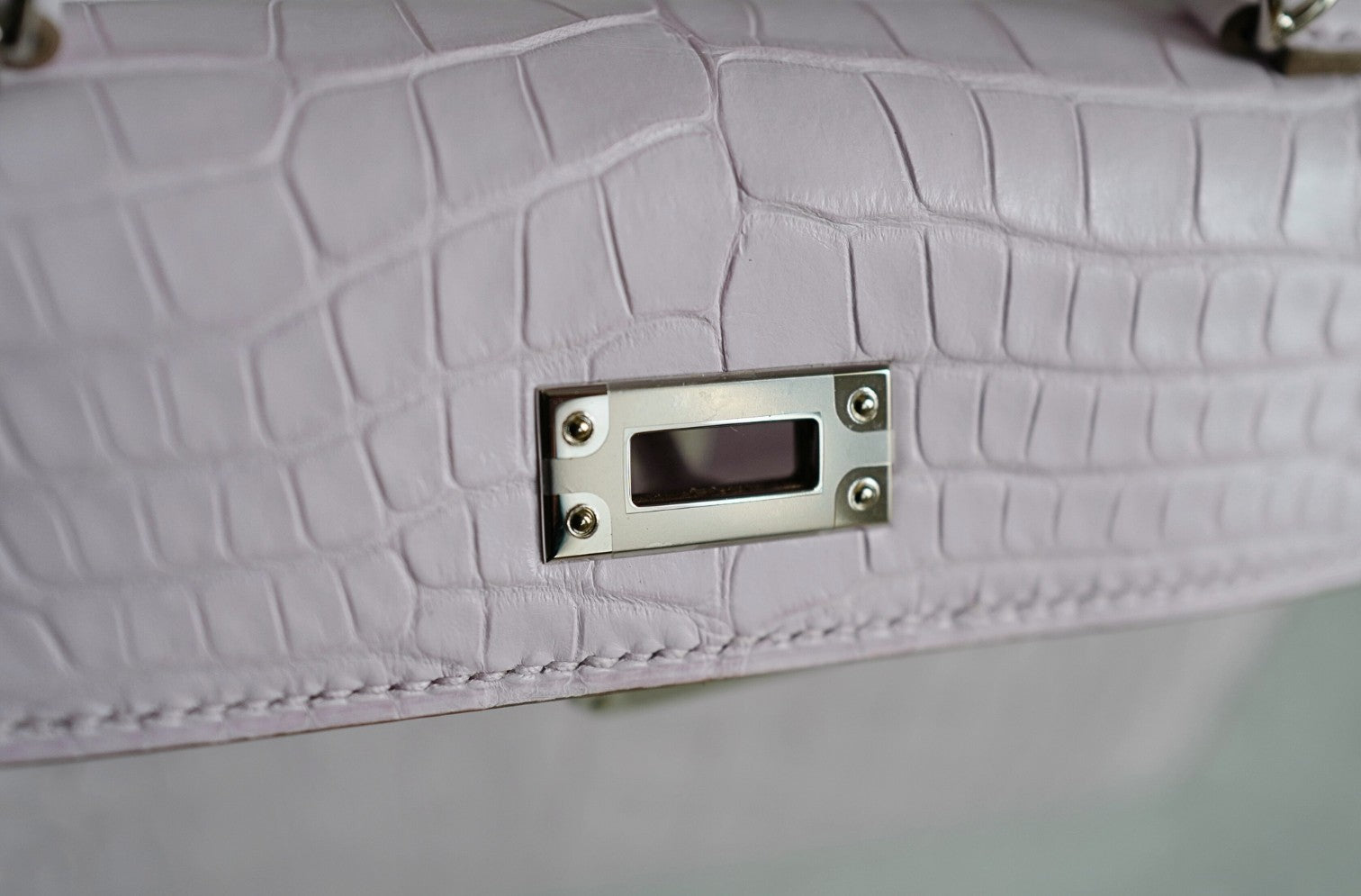 BNIB Hermès Mini Kelly 20 Mauve Pale Matte Alligator Palladium Hardware K Stamp 2025