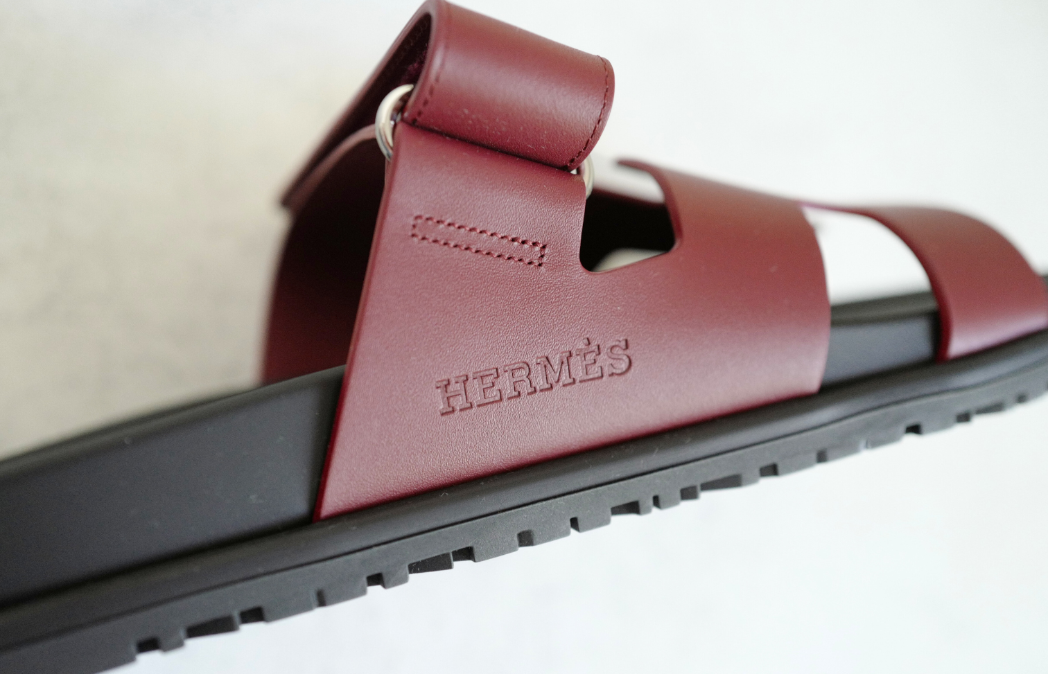 BNIB Hermès Chypre Sandals Rouge H Calfskin Leather Size 38.5