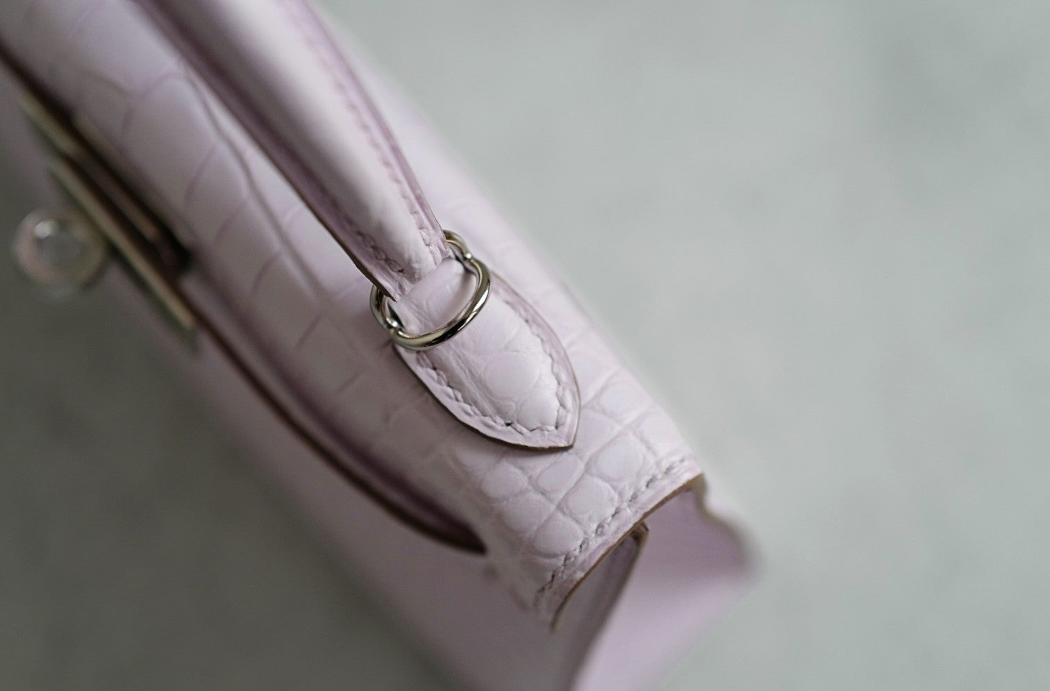 BNIB Hermès Mini Kelly 20 Mauve Pale Matte Alligator Palladium Hardware K Stamp 2025
