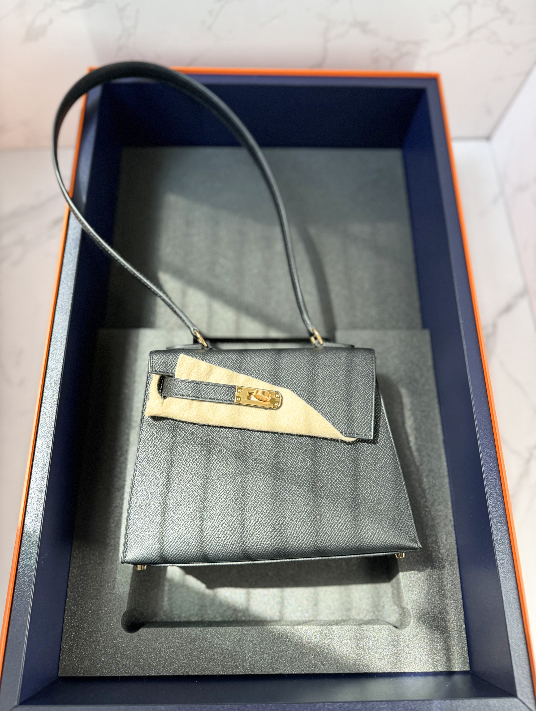 BNIB Hermès Kelly Désordre Black Epsom Leather with Gold Hardware