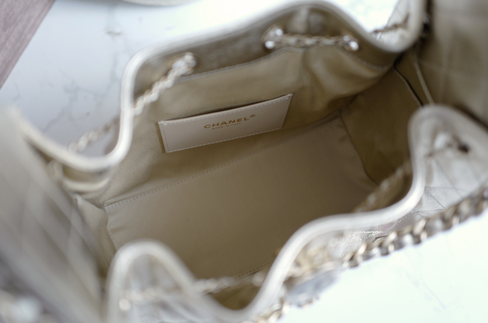 NEW CHANEL Spring-Summer 2025 25S Small Hobo Bag Metallic Grained Calfskin Gold