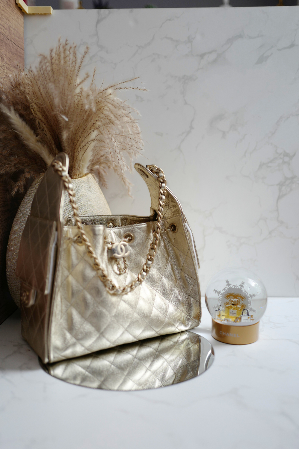 NEW CHANEL Spring-Summer 2025 25S Small Hobo Bag Metallic