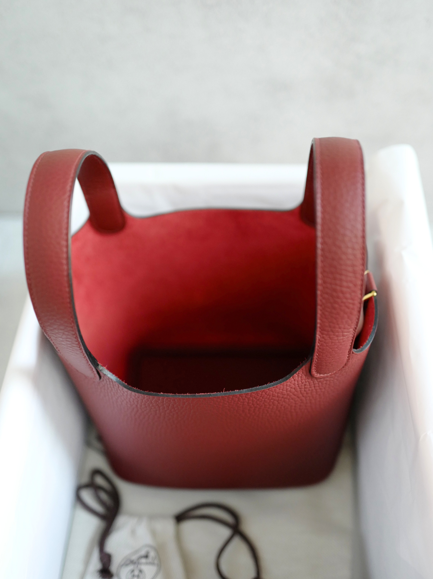 BNIB Hermès Picotin 18 Bag Rouge H  Clemence Leather with Gold Hardware