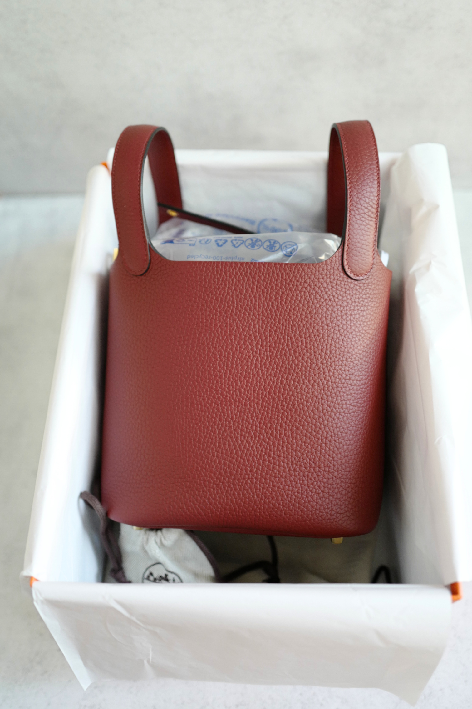 BNIB Hermès Picotin 18 Bag Rouge H  Clemence Leather with Gold Hardware